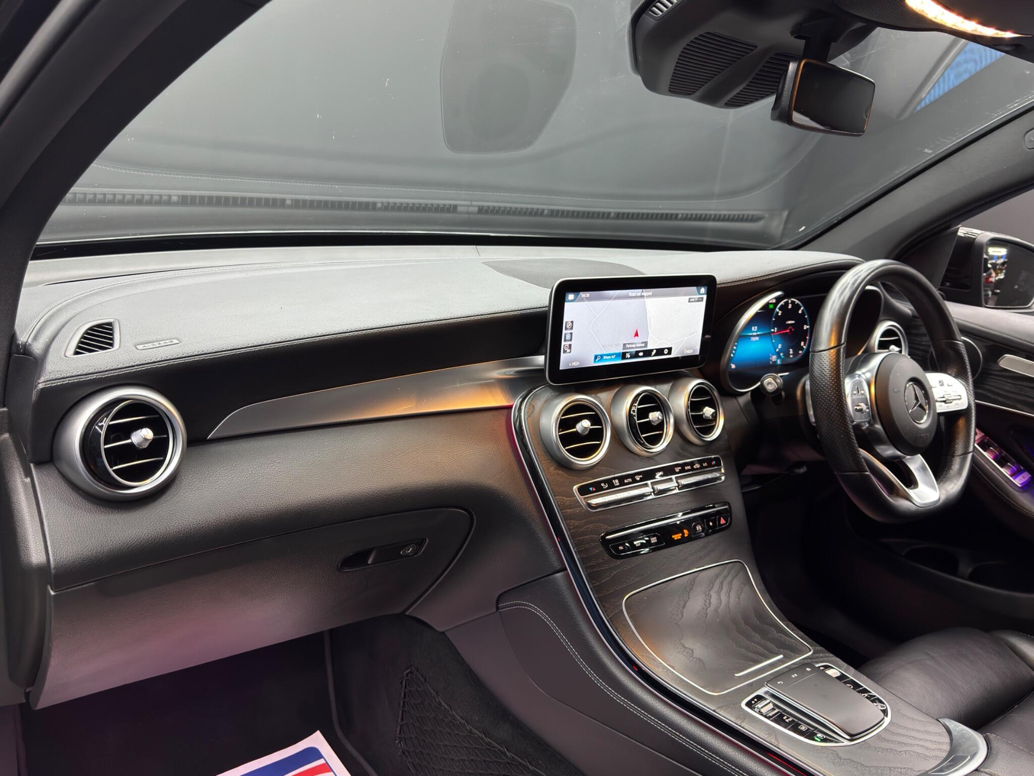 Mercedes-Benz GLC 2.0 GLC300d AMG Line (Premium) Coupe G-Tronic+ 4MATIC Euro 6 (s/s) 5dr 5dr Automatic 2026