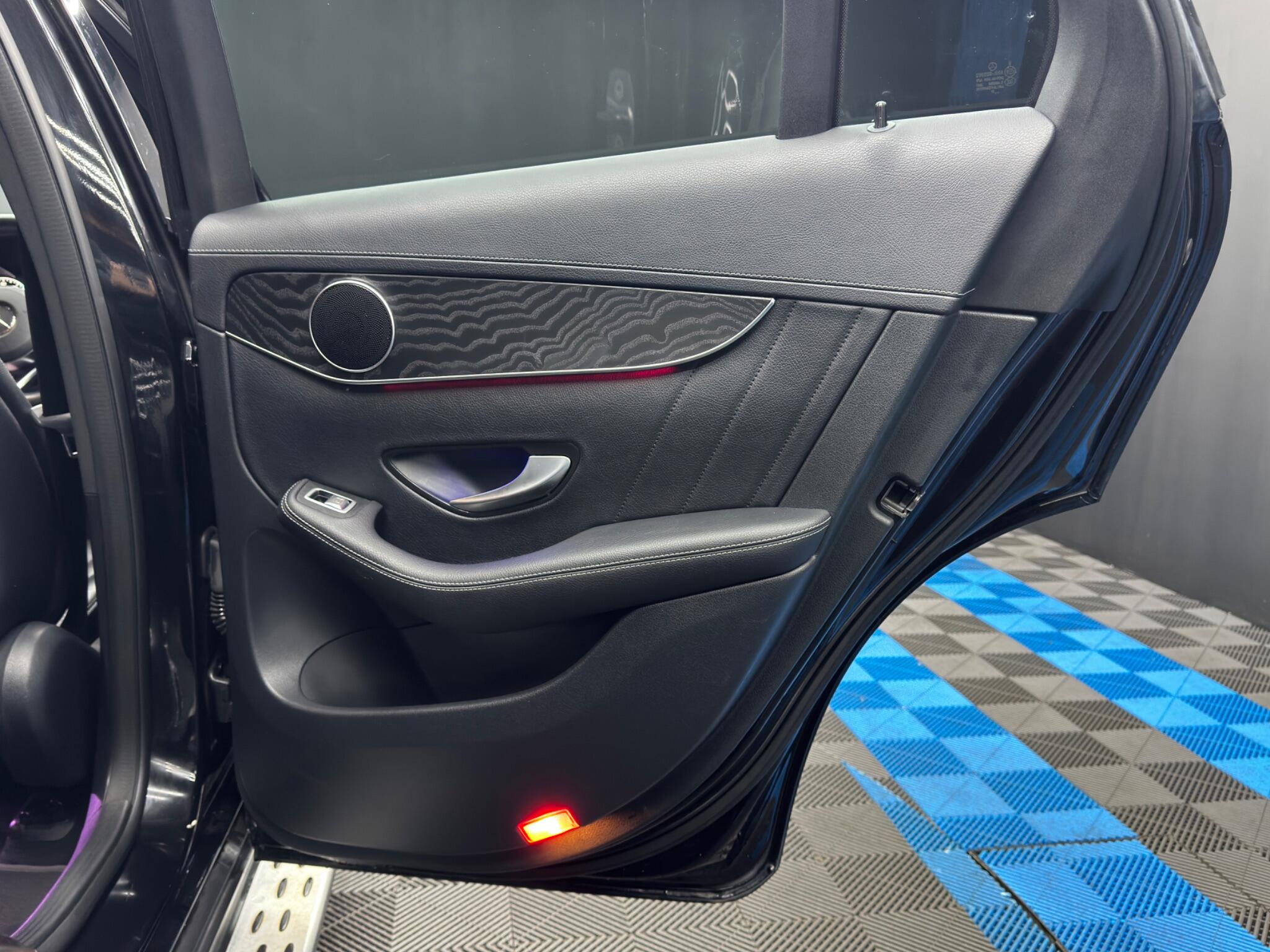 Mercedes-Benz GLC 2.0 GLC300d AMG Line (Premium) Coupe G-Tronic+ 4MATIC Euro 6 (s/s) 5dr 5dr Automatic 2026