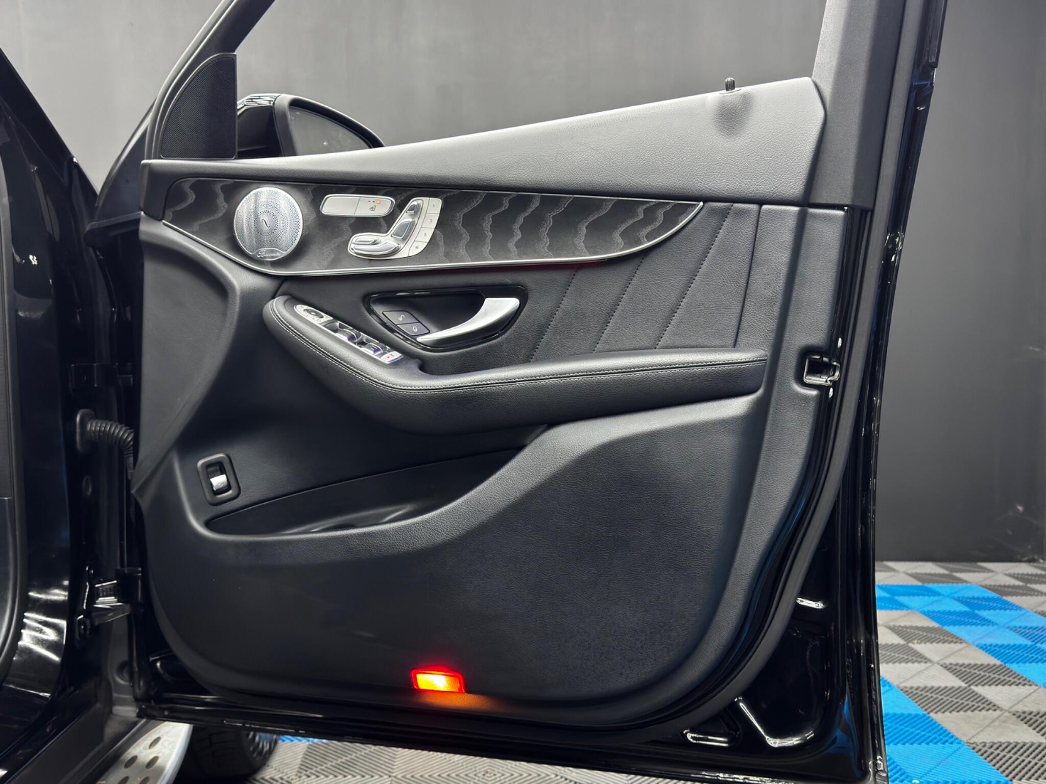 Mercedes-Benz GLC 2.0 GLC300d AMG Line (Premium Plus) G-Tronic+ 4MATIC Euro 6 (s/s) 5dr 5dr Automatic 2025