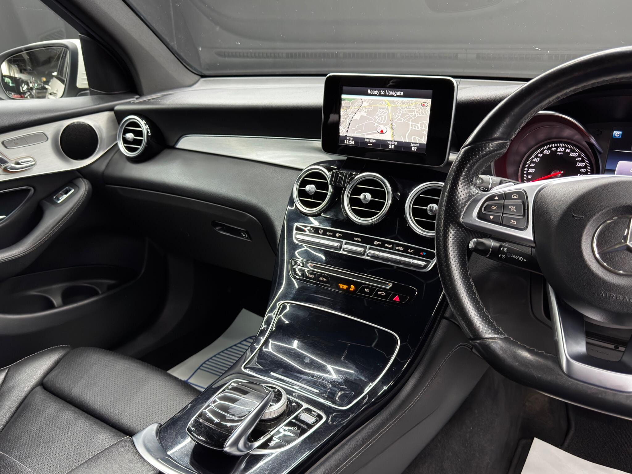 Mercedes-Benz GLC 2.1 GLC220d AMG Line (Premium) G-Tronic 4MATIC Euro 6 (s/s) 5dr 5dr Automatic 2026