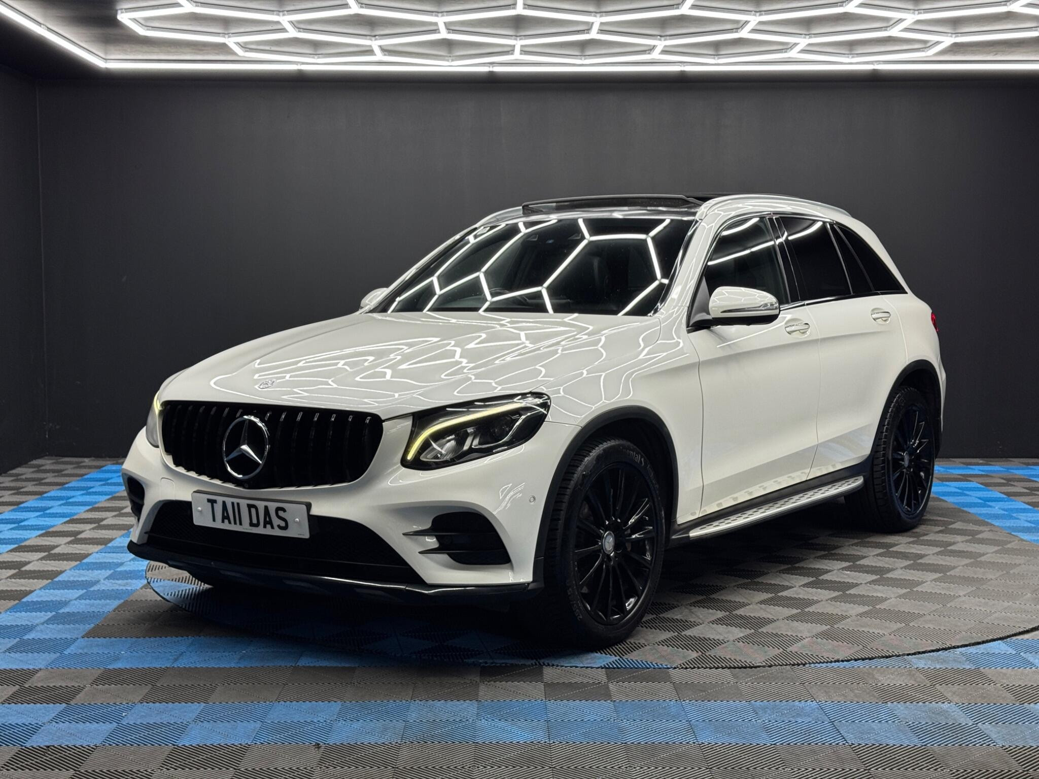 Mercedes-Benz GLC 2.1 GLC220d AMG Line (Premium) G-Tronic 4MATIC Euro 6 (s/s) 5dr 5dr Automatic 2026