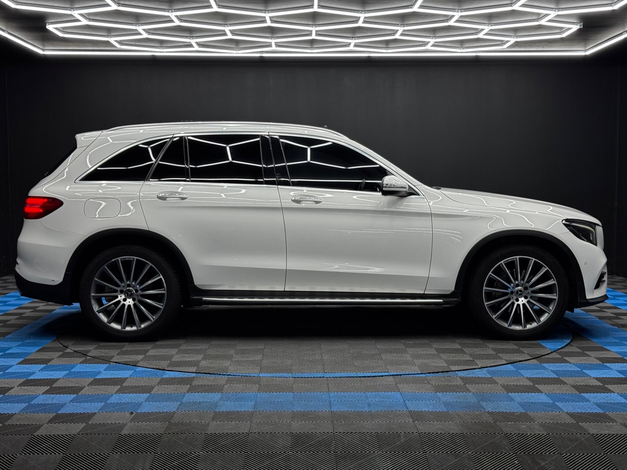 Mercedes-Benz GLC 2.1 GLC250d AMG Line (Premium Plus) G-Tronic 4MATIC Euro 6 (s/s) 5dr 5dr Automatic 2025