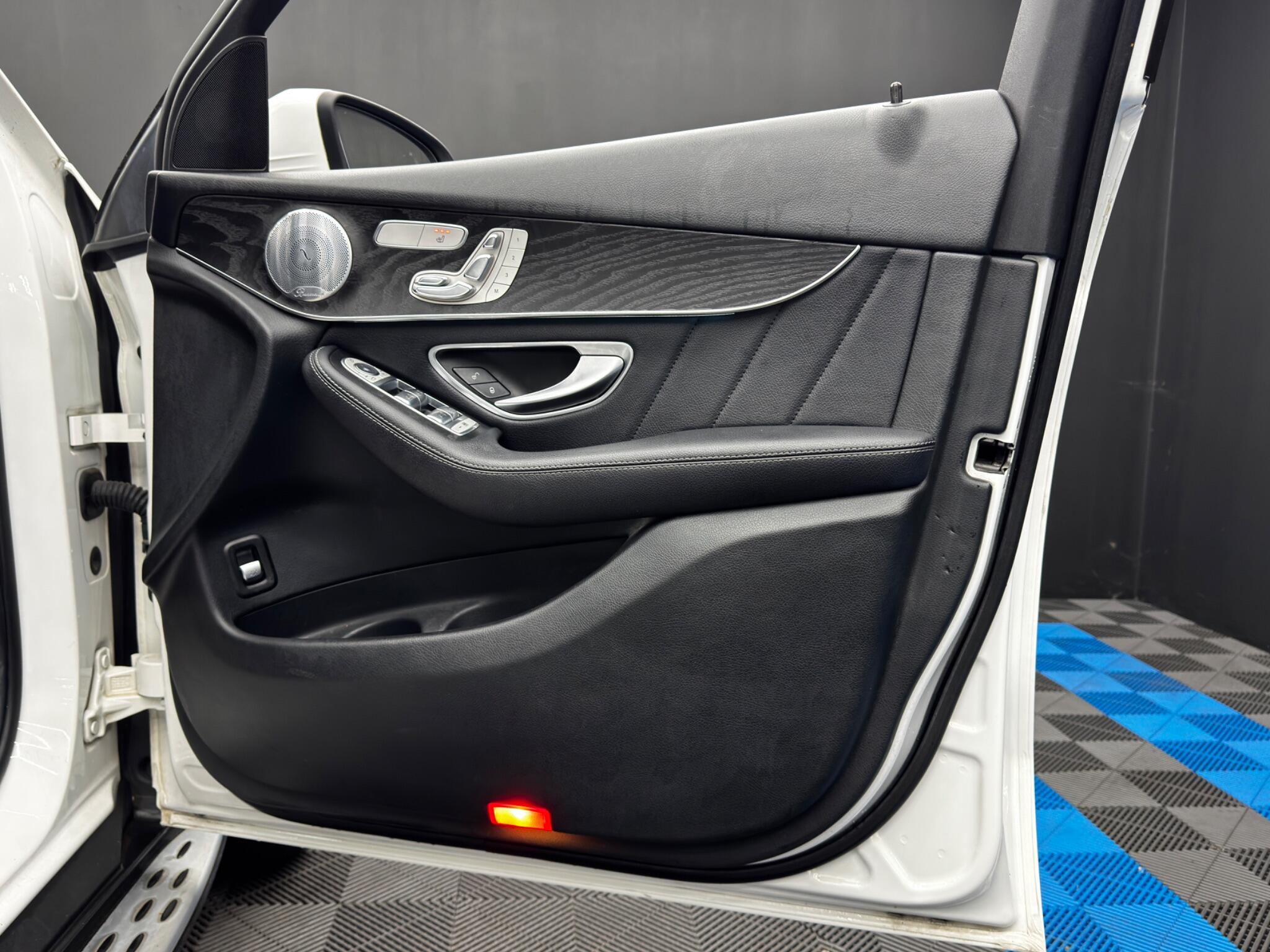 Mercedes-Benz GLC 2.1 GLC250d AMG Line (Premium Plus) G-Tronic 4MATIC Euro 6 (s/s) 5dr 5dr Automatic 2025