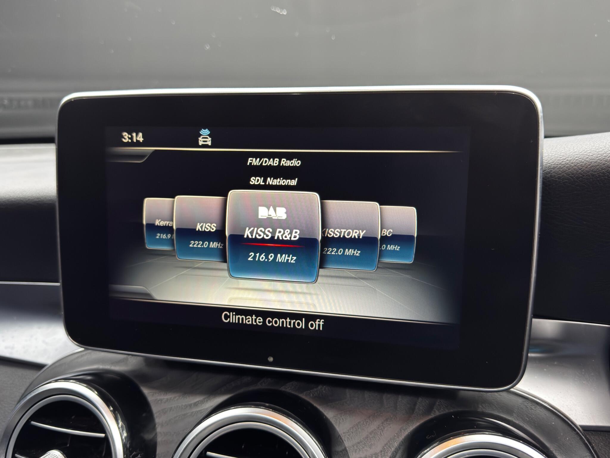 Mercedes-Benz GLC 2.1 GLC250d AMG Line (Premium Plus) G-Tronic 4MATIC Euro 6 (s/s) 5dr 5dr Automatic 2025