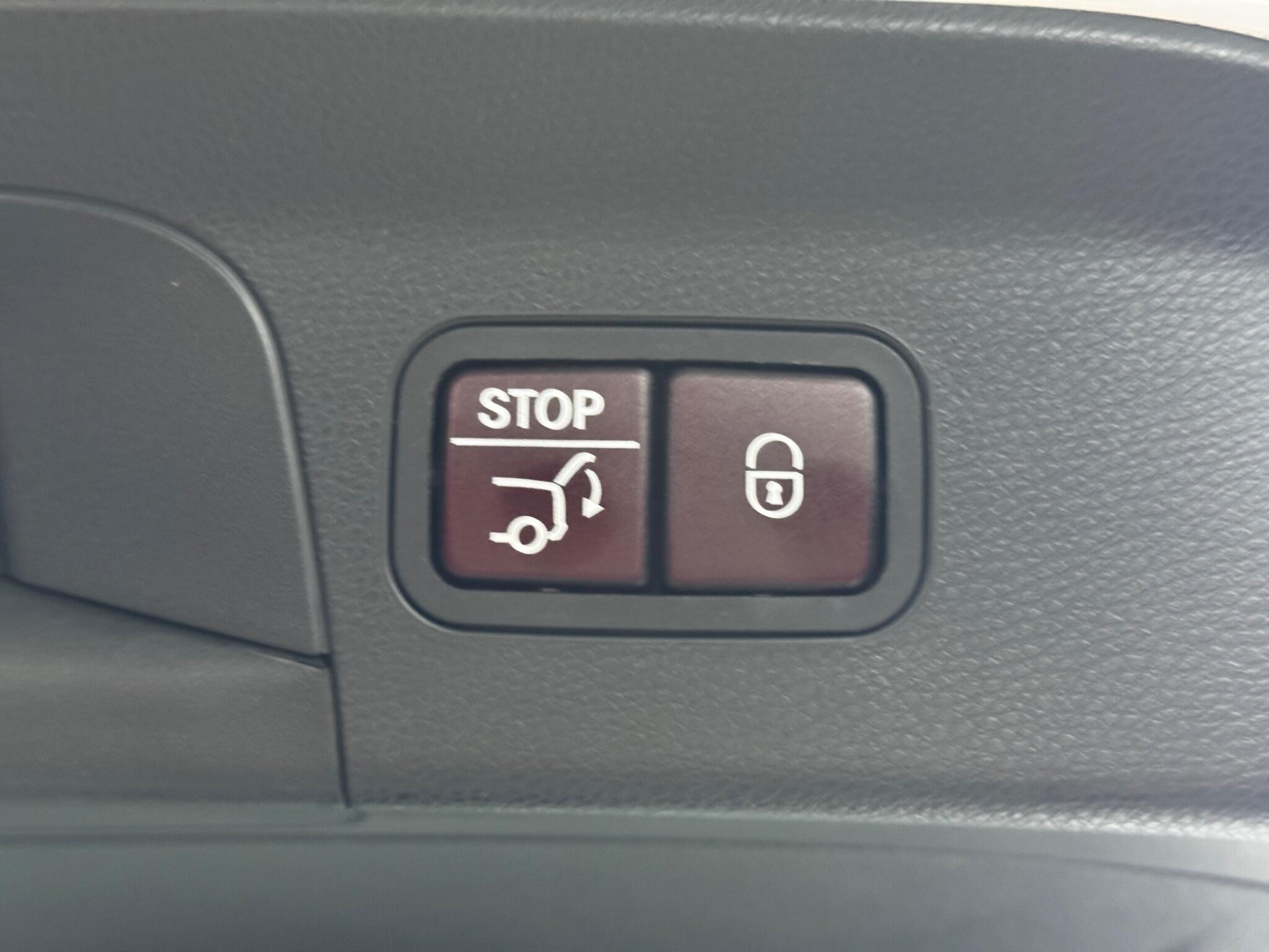 Mercedes-Benz GLC 3.0 GLC350d V6 AMG Line (Premium Plus) Coupe G-Tronic 4MATIC Euro 6 (s/s) 5dr 5dr Automatic 2026