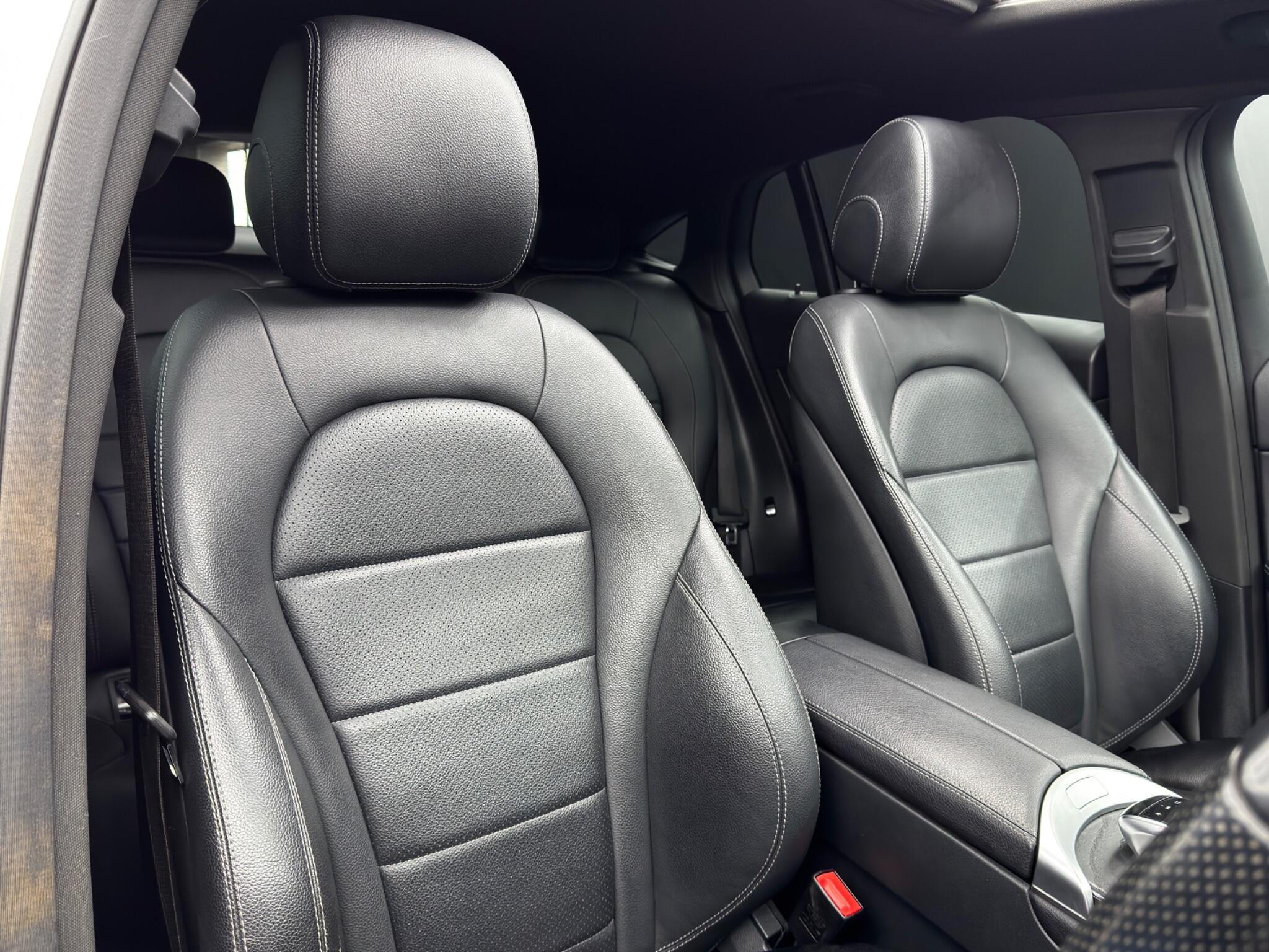 Mercedes-Benz GLC 3.0 GLC350d V6 AMG Line (Premium Plus) Coupe G-Tronic 4MATIC Euro 6 (s/s) 5dr 5dr Automatic 2026