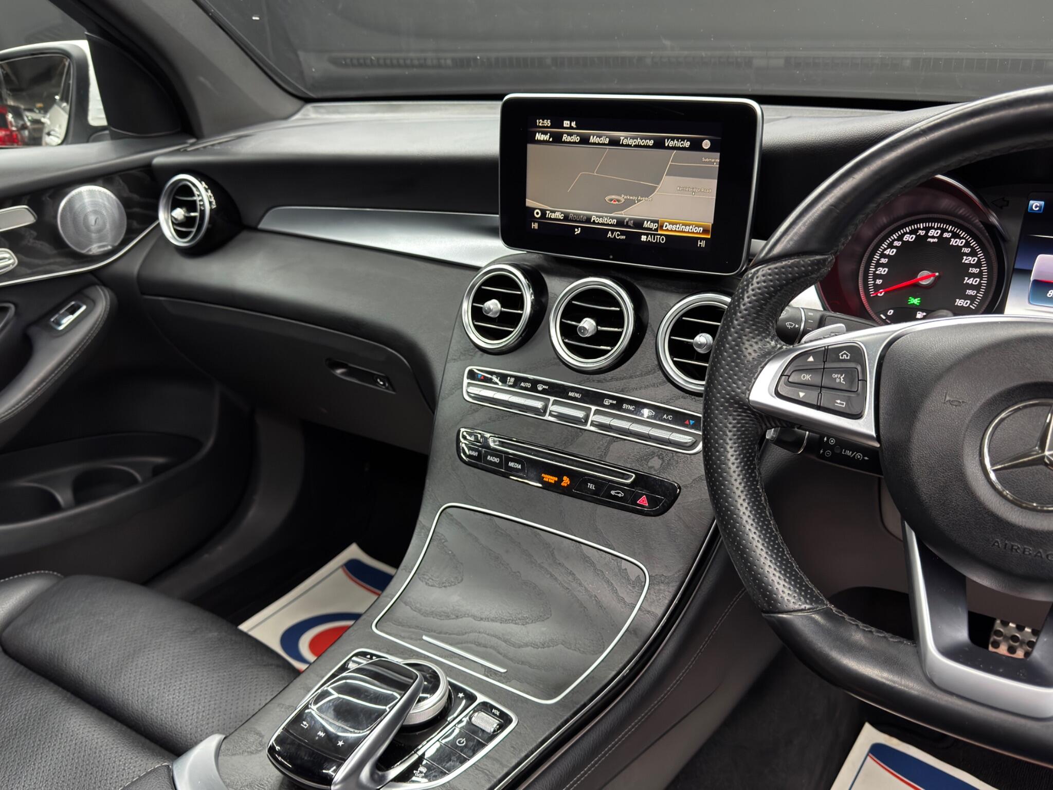 Mercedes-Benz GLC 3.0 GLC350d V6 AMG Line (Premium Plus) Coupe G-Tronic 4MATIC Euro 6 (s/s) 5dr 5dr Automatic 2026