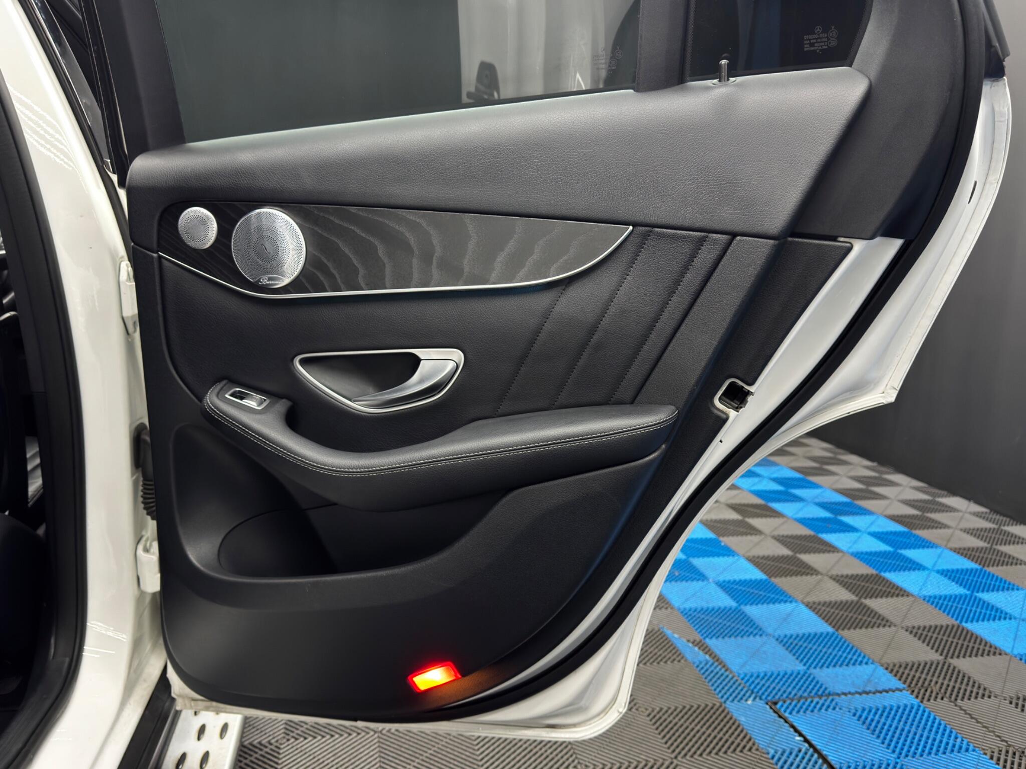 Mercedes-Benz GLC 3.0 GLC350d V6 AMG Line (Premium Plus) Coupe G-Tronic 4MATIC Euro 6 (s/s) 5dr 5dr Automatic 2026