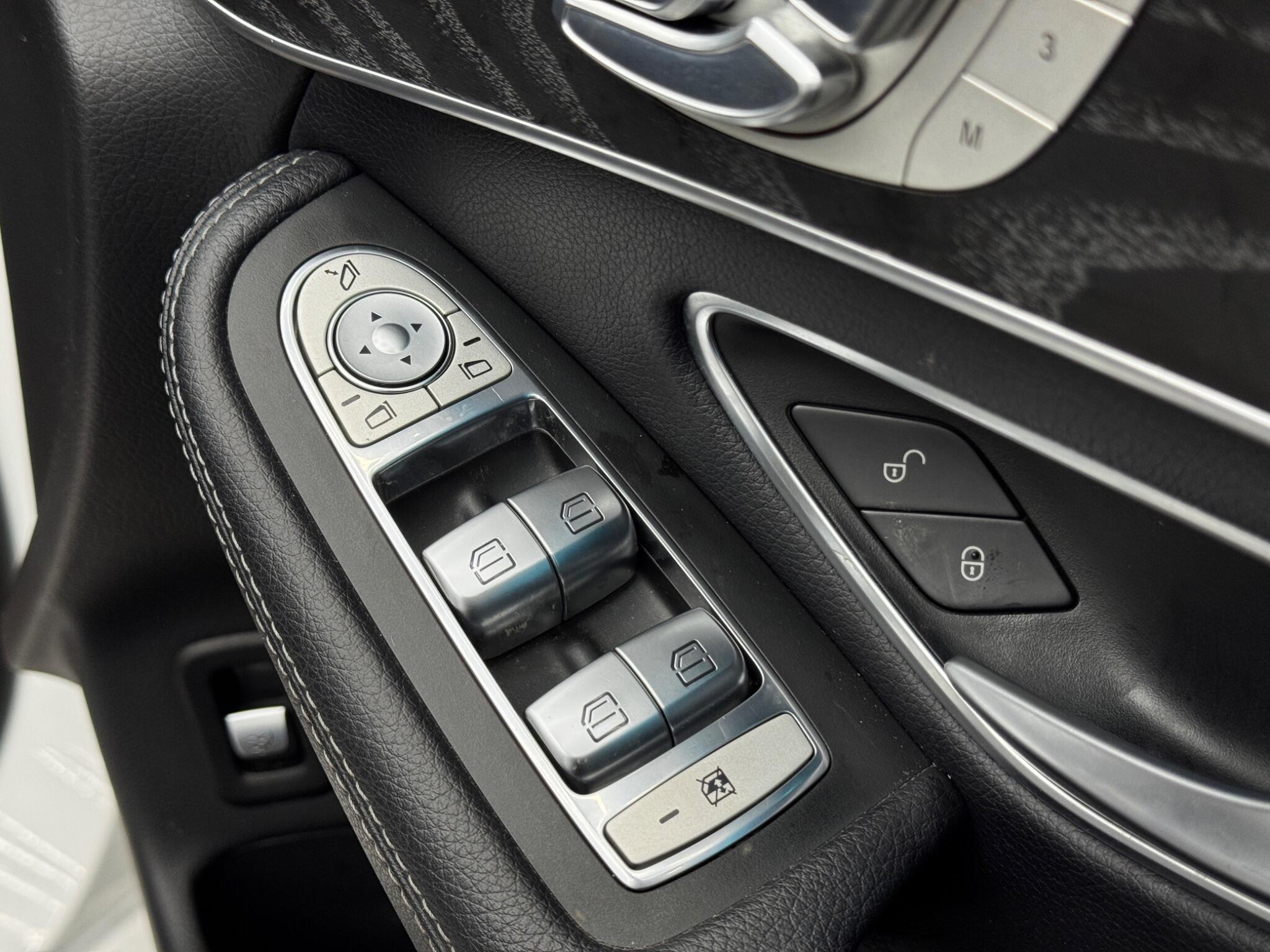 Mercedes-Benz GLC 3.0 GLC350d V6 AMG Line (Premium Plus) Coupe G-Tronic 4MATIC Euro 6 (s/s) 5dr 5dr Automatic 2026