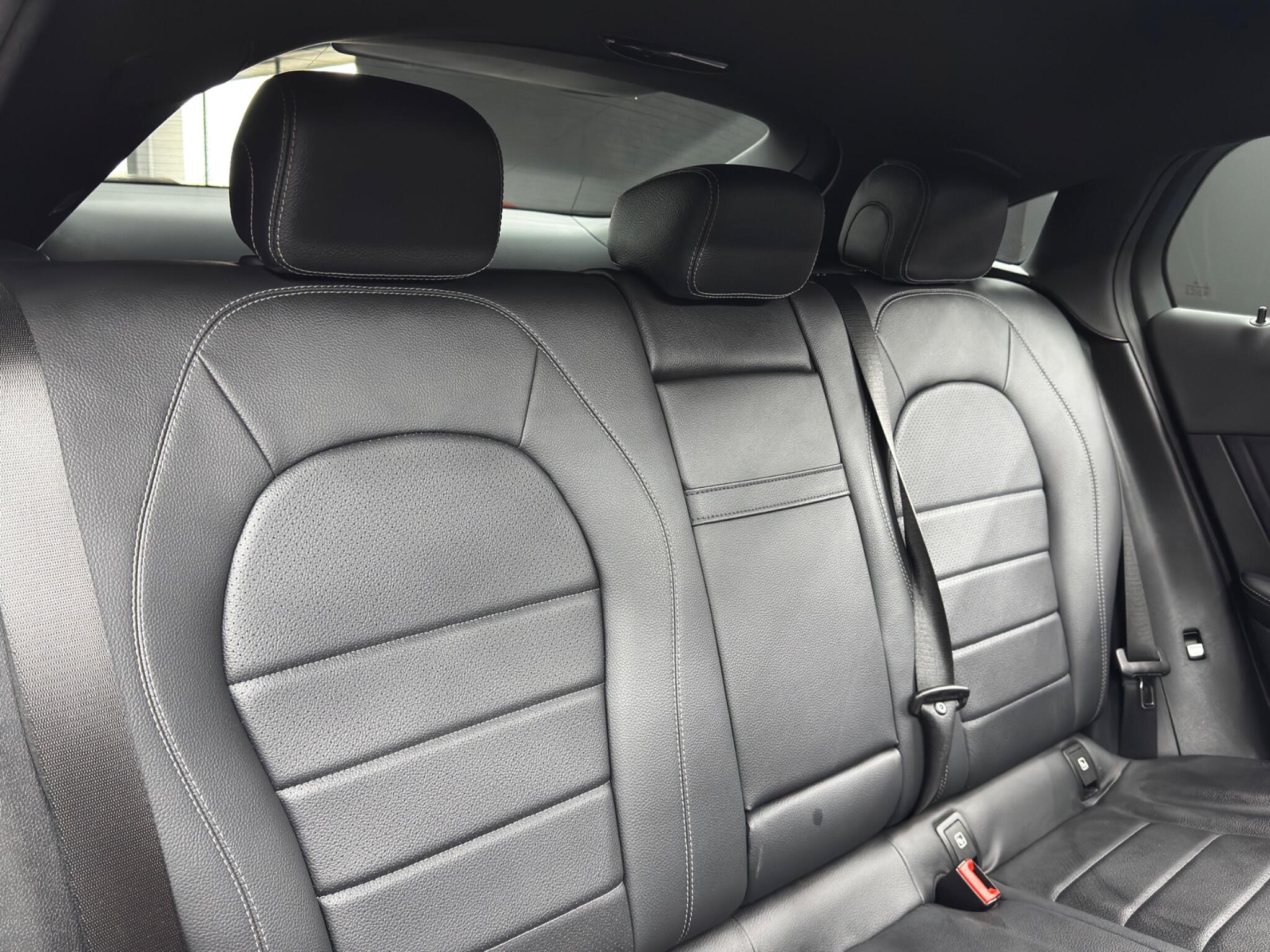 Mercedes-Benz GLC 3.0 GLC350d V6 AMG Line (Premium Plus) Coupe G-Tronic 4MATIC Euro 6 (s/s) 5dr 5dr Automatic 2026