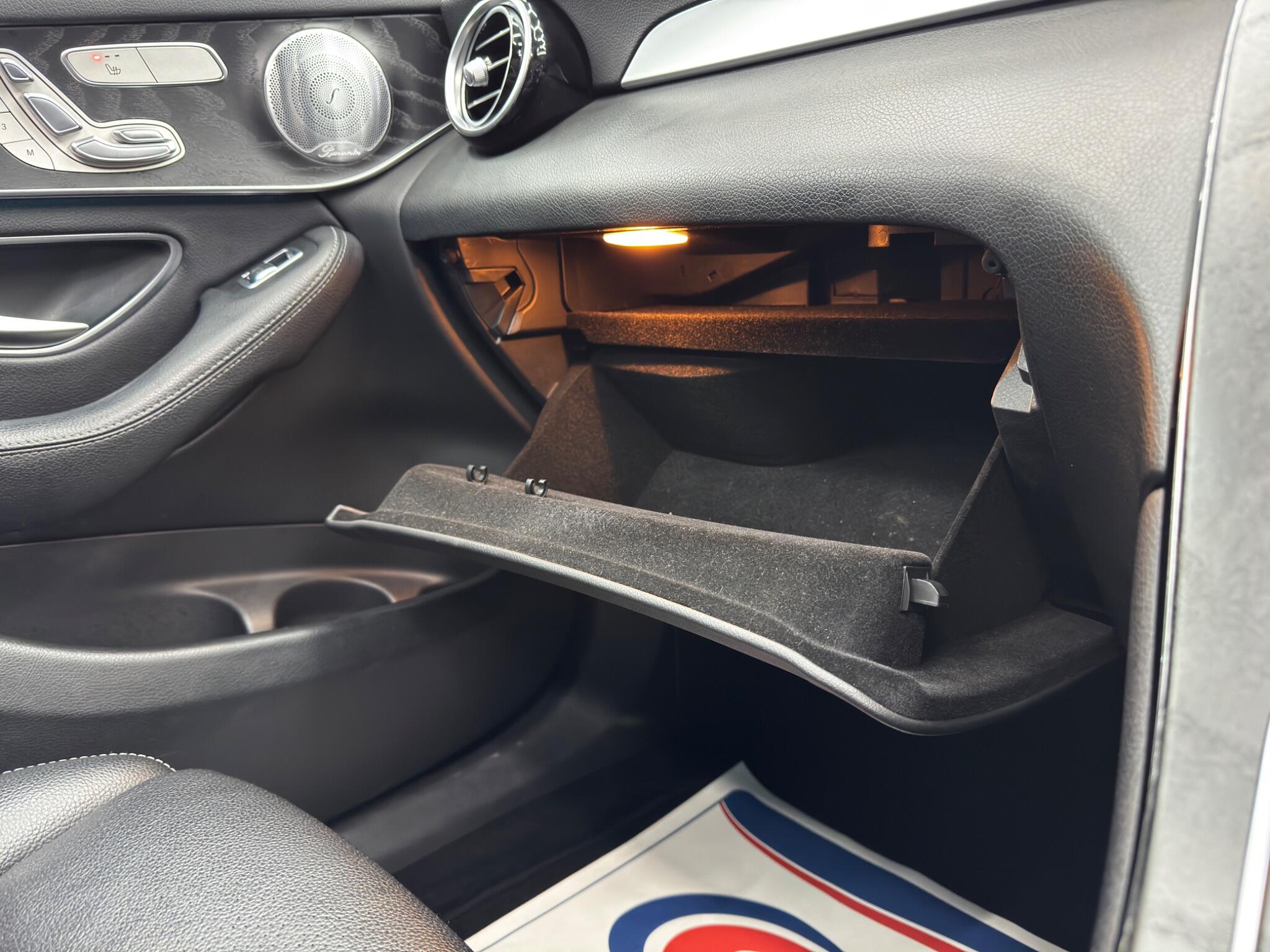 Mercedes-Benz GLC 3.0 GLC350d V6 AMG Line (Premium Plus) Coupe G-Tronic 4MATIC Euro 6 (s/s) 5dr 5dr Automatic 2026