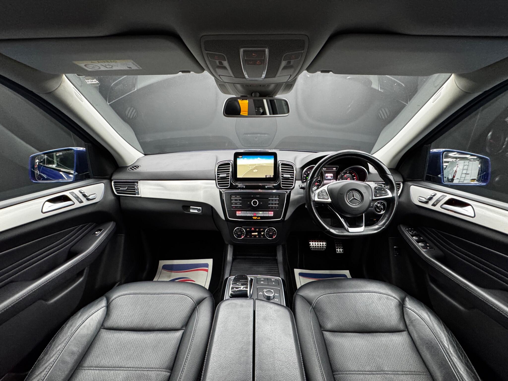 Mercedes-Benz GLE 3.0 GLE350d V6 AMG Line (Premium) SUV 5dr Diesel G-Tronic 4MATIC Euro 6 (s/s) (258 ps) 5dr Automatic 2025