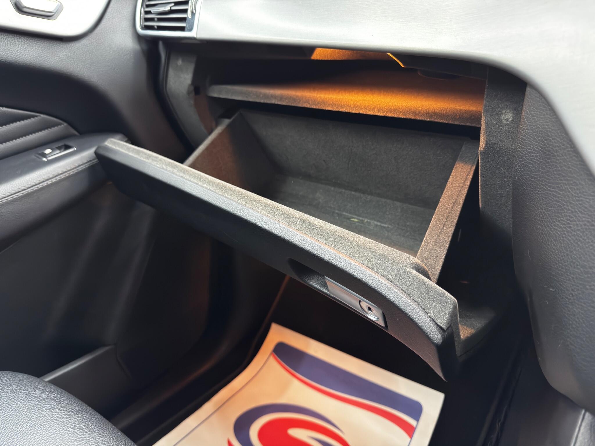 Mercedes-Benz GLE 3.0 GLE350d V6 AMG Line (Premium) SUV 5dr Diesel G-Tronic 4MATIC Euro 6 (s/s) (258 ps) 5dr Automatic 2025