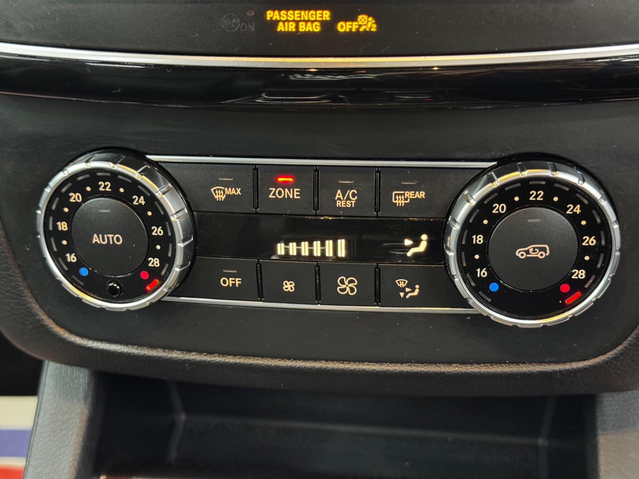 Mercedes-Benz GLE 3.0 GLE350d V6 AMG Line (Premium) SUV 5dr Diesel G-Tronic 4MATIC Euro 6 (s/s) (258 ps) 5dr Automatic 2025