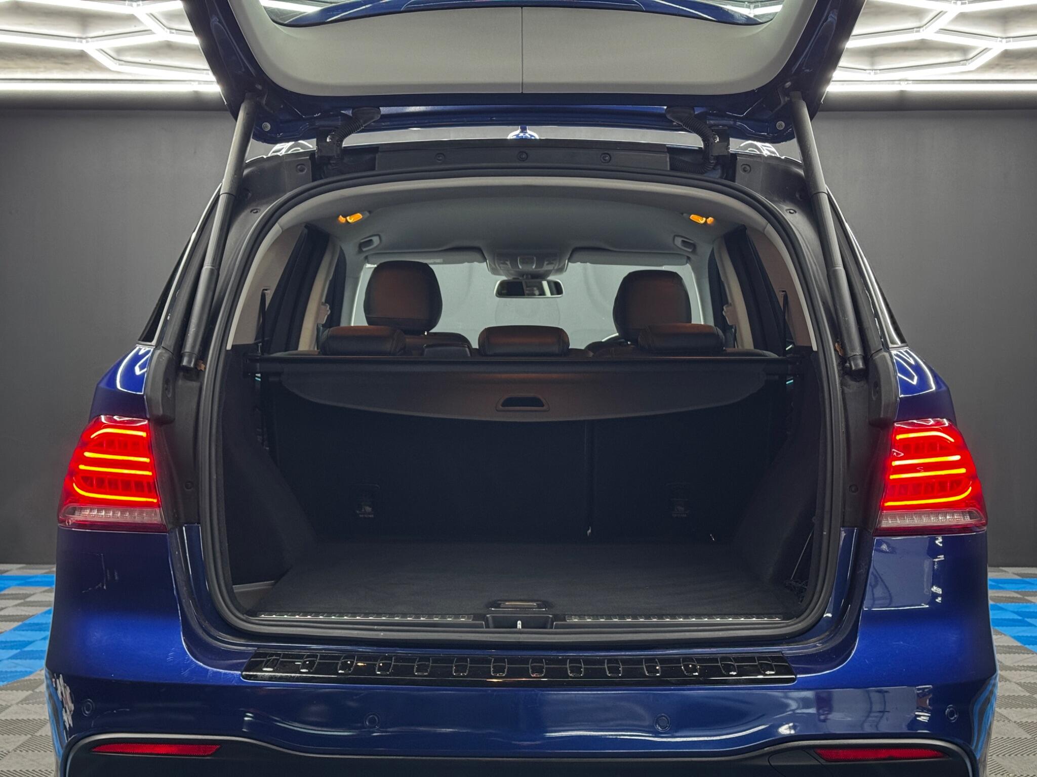 Mercedes-Benz GLE 3.0 GLE350d V6 AMG Line (Premium) SUV 5dr Diesel G-Tronic 4MATIC Euro 6 (s/s) (258 ps) 5dr Automatic 2025