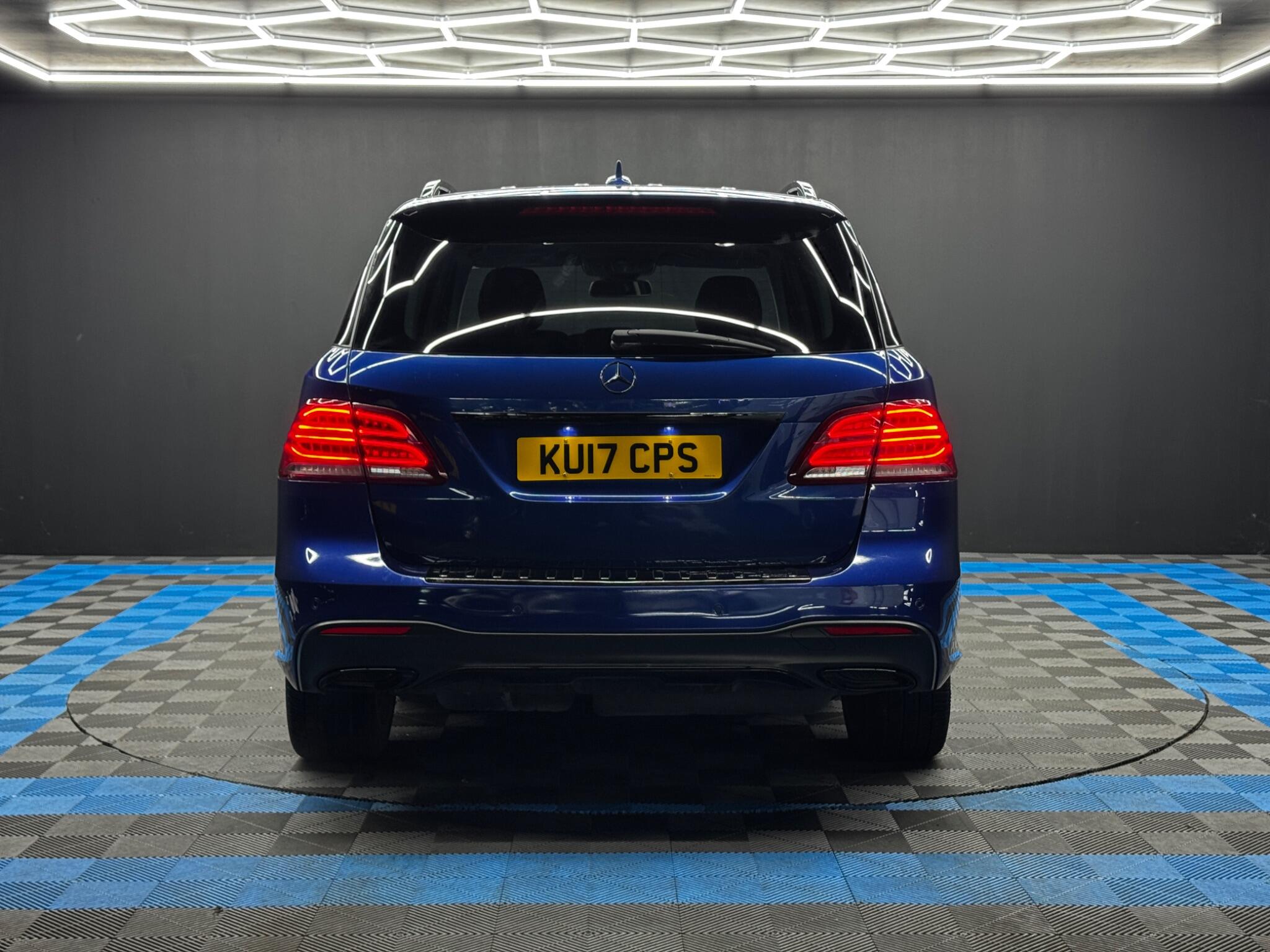 Mercedes-Benz GLE 3.0 GLE350d V6 AMG Line (Premium) SUV 5dr Diesel G-Tronic 4MATIC Euro 6 (s/s) (258 ps) 5dr Automatic 2025