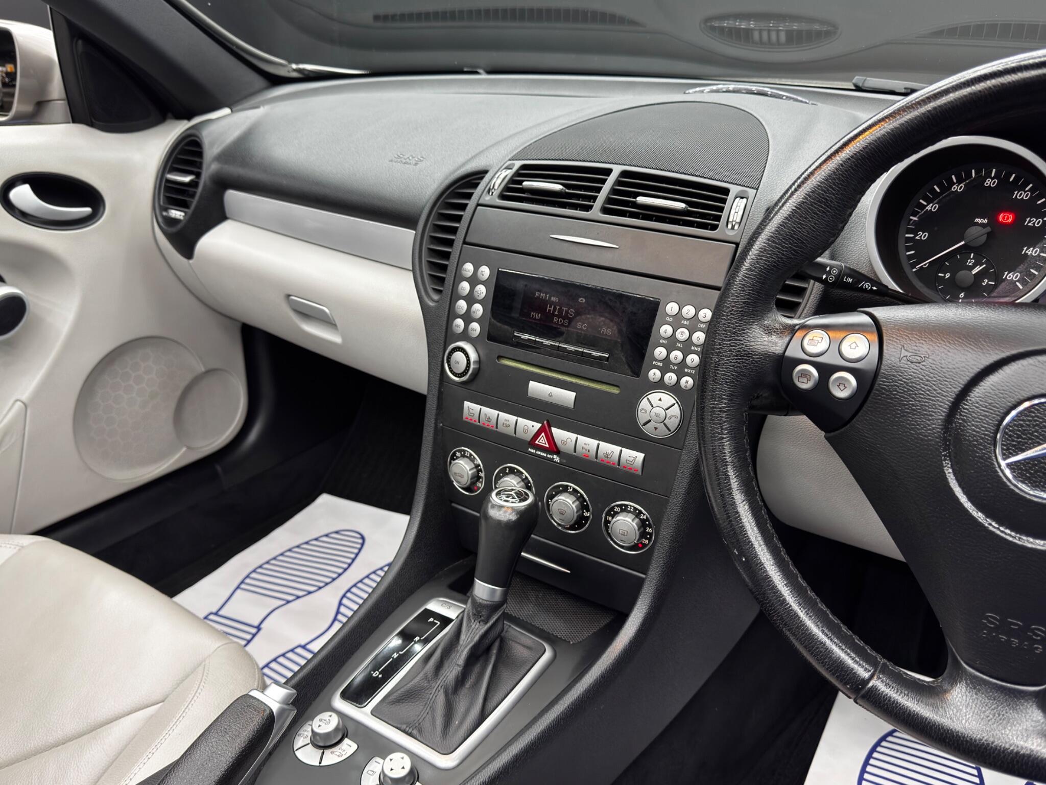 Mercedes-Benz SLK 3.0 SLK280 7G-Tronic 2dr 2dr Automatic 2025