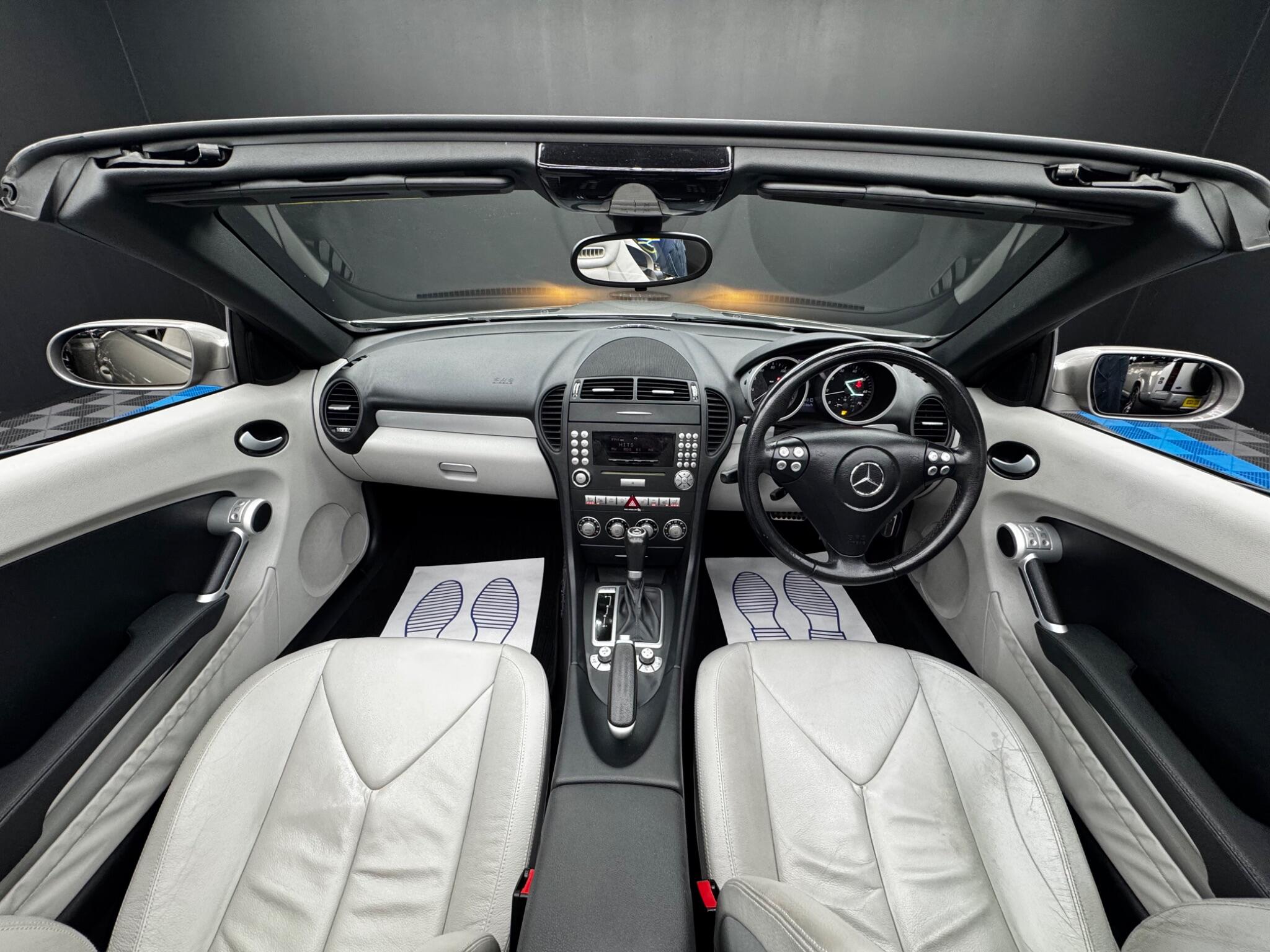 Mercedes-Benz SLK 3.0 SLK280 7G-Tronic 2dr 2dr Automatic 2025