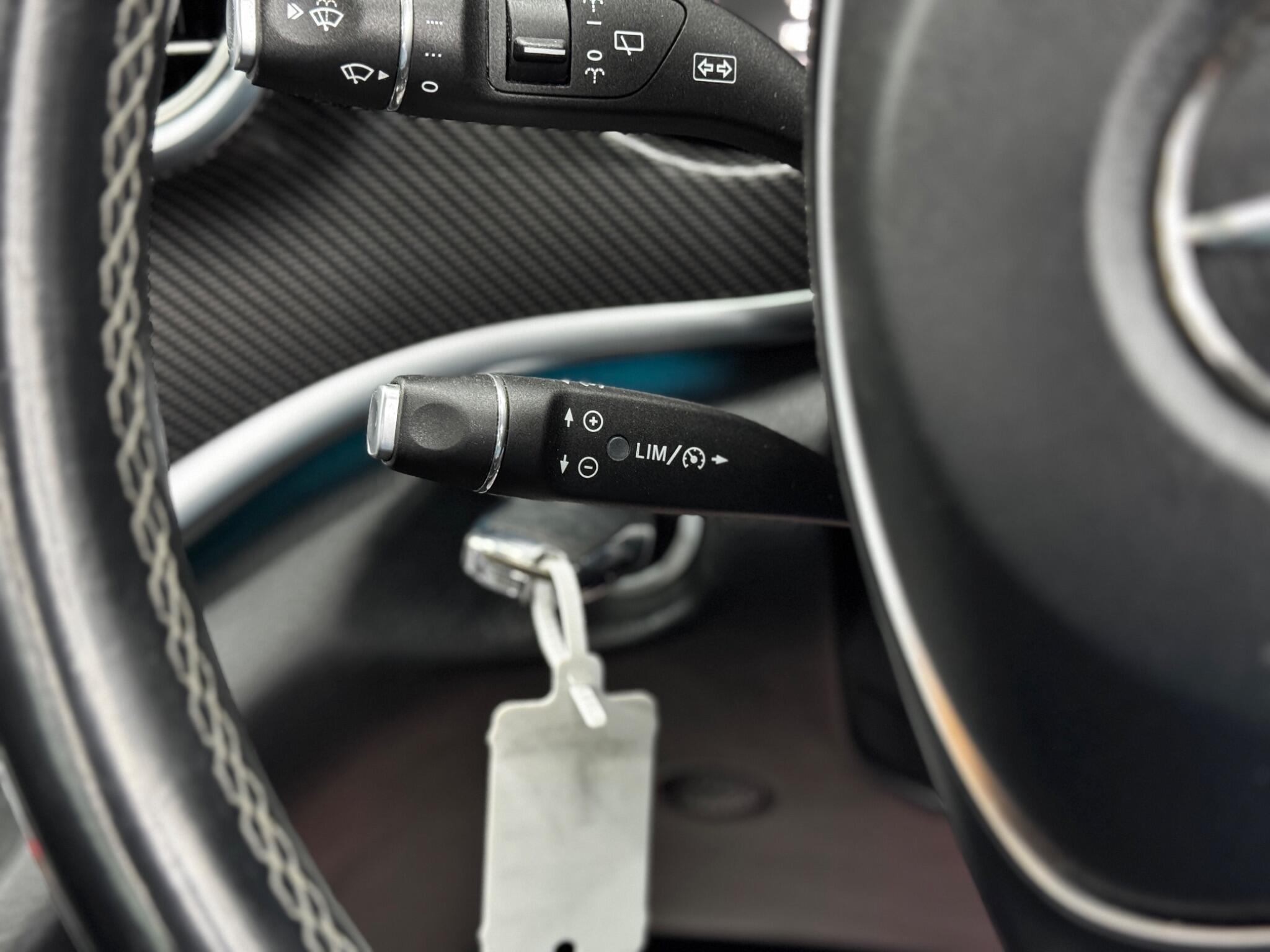 Mercedes-Benz V Class 2.2 V220d AMG Line G-Tronic+ Euro 6 (s/s) 5dr 8 Seat LWB 5dr Automatic 2025