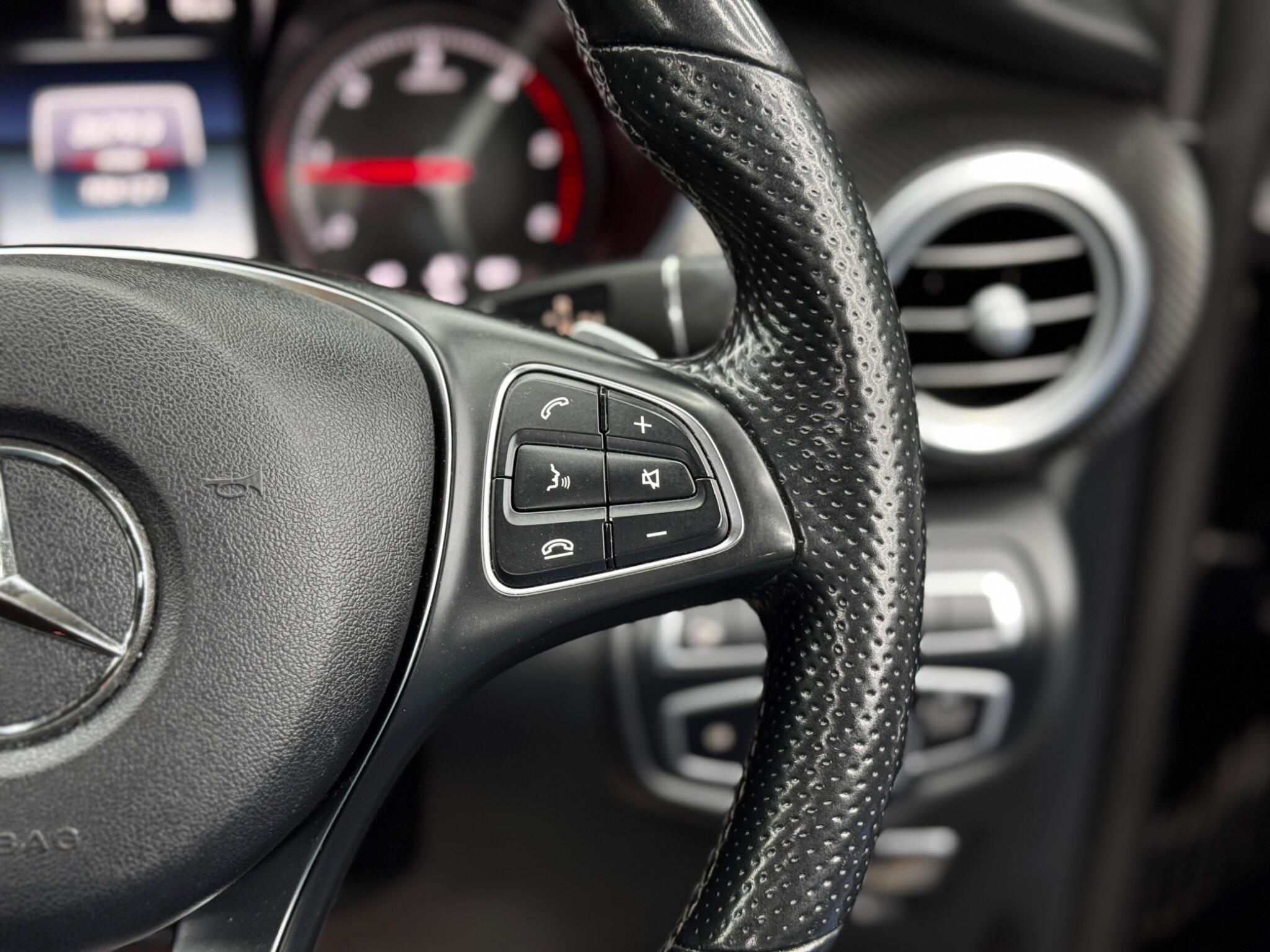 Mercedes-Benz V Class 2.2 V220d AMG Line G-Tronic+ Euro 6 (s/s) 5dr 8 Seat LWB 5dr Automatic 2025