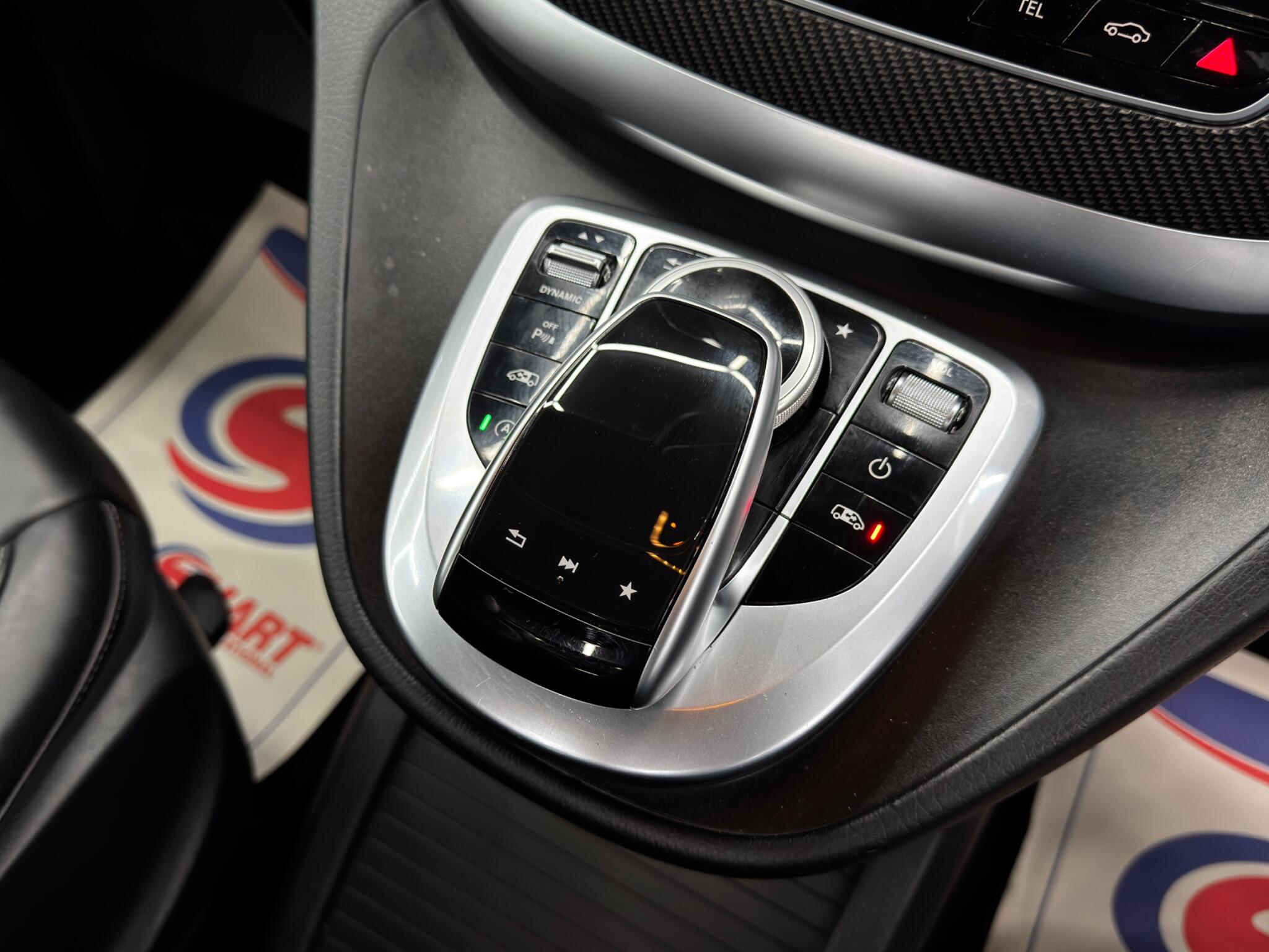 Mercedes-Benz V Class 2.2 V220d AMG Line G-Tronic+ Euro 6 (s/s) 5dr 8 Seat LWB 5dr Automatic 2025