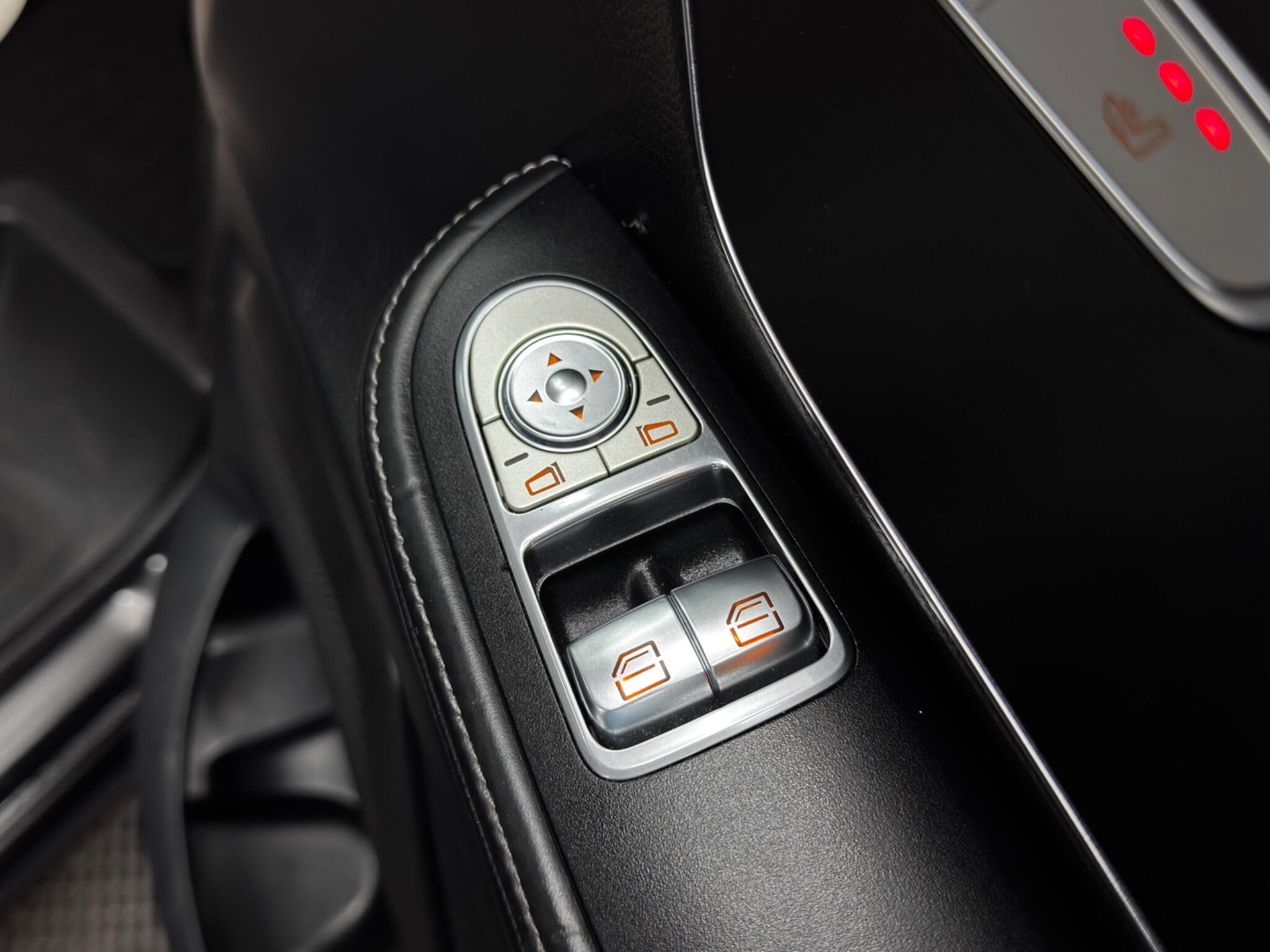 Mercedes-Benz V Class 2.2 V220d AMG Line G-Tronic+ Euro 6 (s/s) 5dr 8 Seat LWB 5dr Automatic 2025