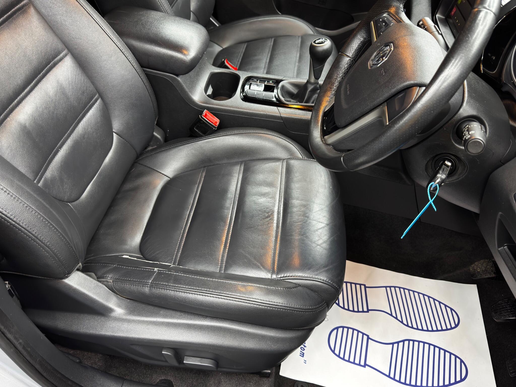 MG GS 1.5 TGI Exclusive Euro 6 (s/s) 5dr 5dr Manual 2025