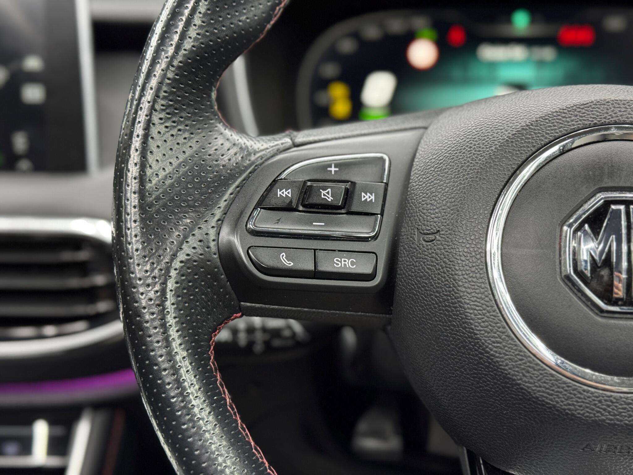 MG Mg hs 1.5 T-GDI 16.6kWh Exclusive Auto Euro 6 (s/s) 5dr 5dr Automatic 2026