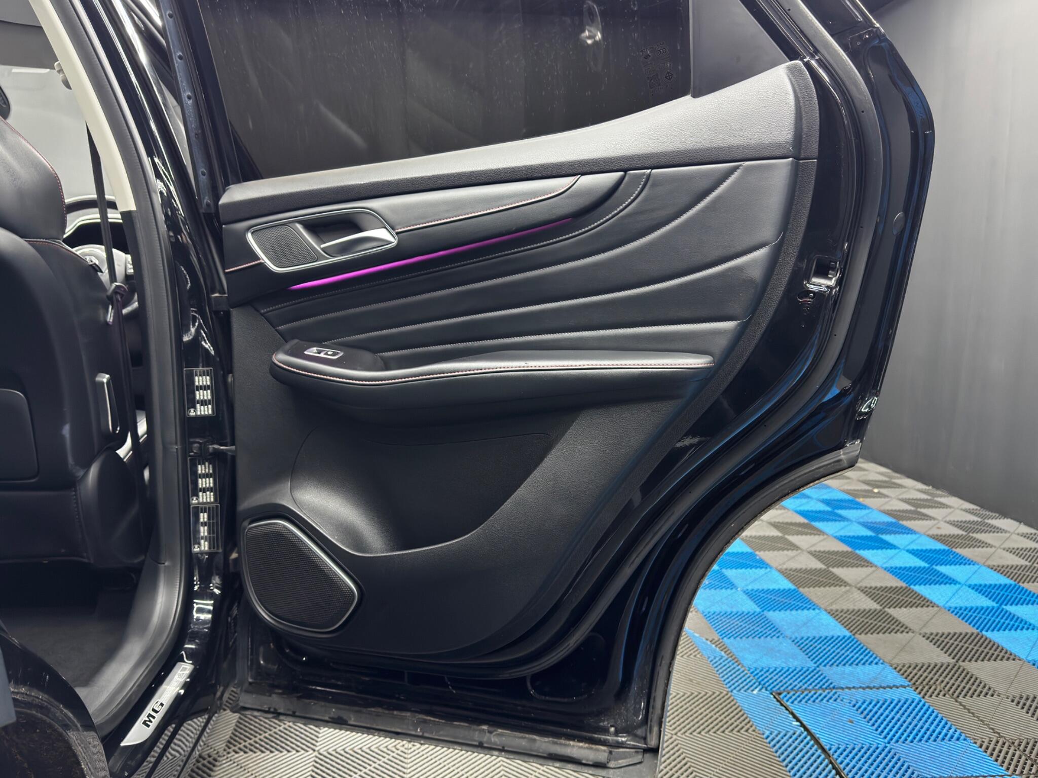 MG Mg hs 1.5 T-GDI 16.6kWh Exclusive Auto Euro 6 (s/s) 5dr 5dr Automatic 2026