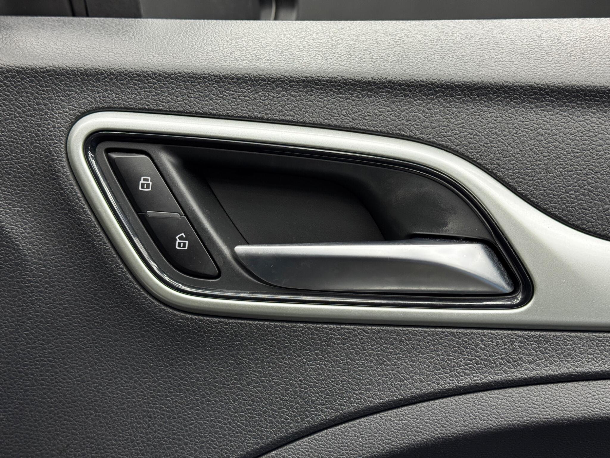 MG MG ZS 1.0 T-GDI Exclusive Auto Euro 6 5dr 5dr Automatic 2026