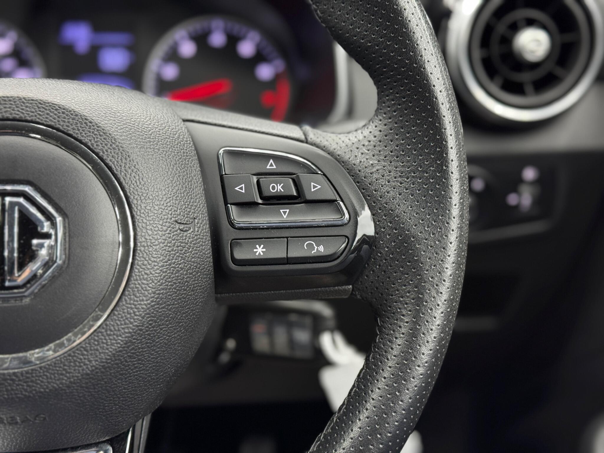 MG MG ZS 1.0 T-GDI Exclusive Auto Euro 6 5dr 5dr Automatic 2026