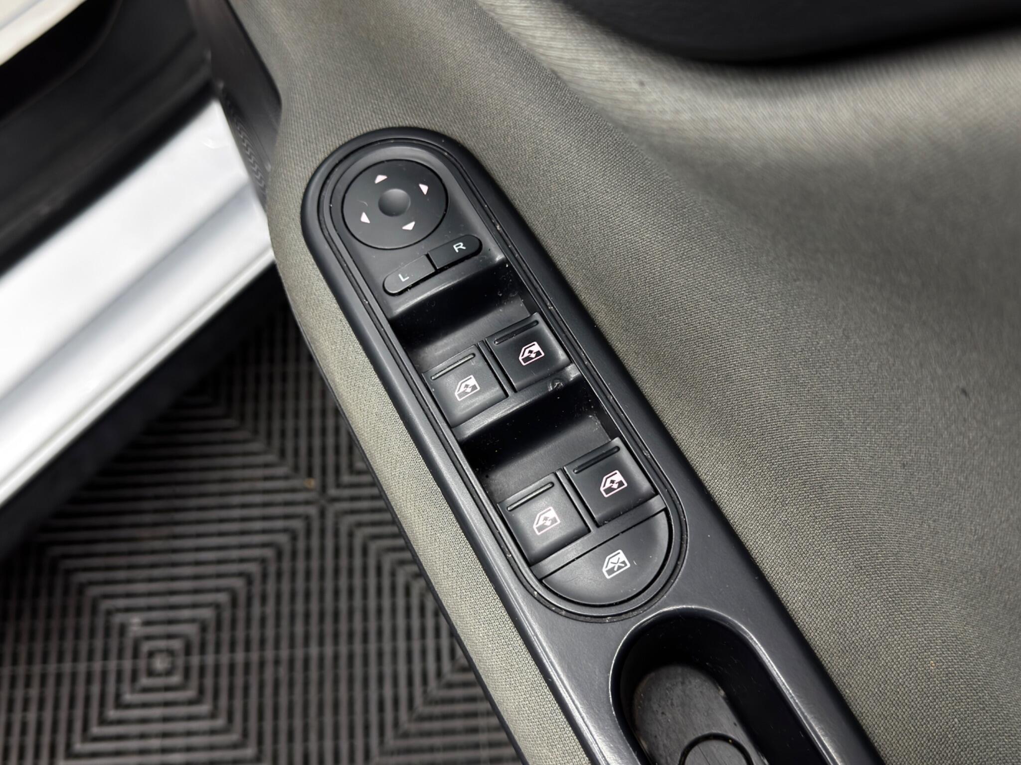 MG MG3 1.5 VTi-TECH 3Form Sport Euro 6 (s/s) 5dr 5dr Manual 2025