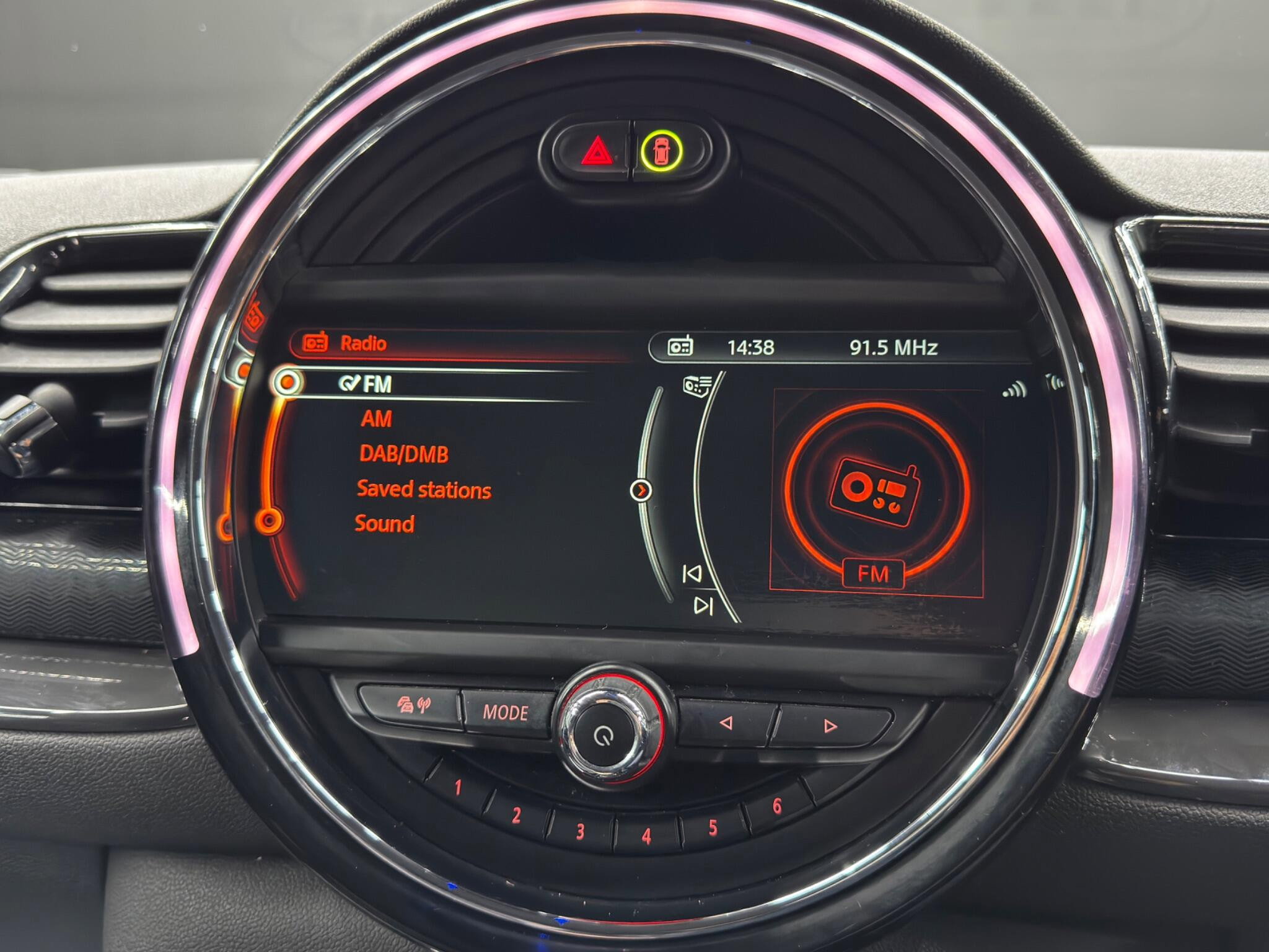 MINI Clubman 1.5 Cooper Euro 6 (s/s) 6dr 6dr Manual 2026