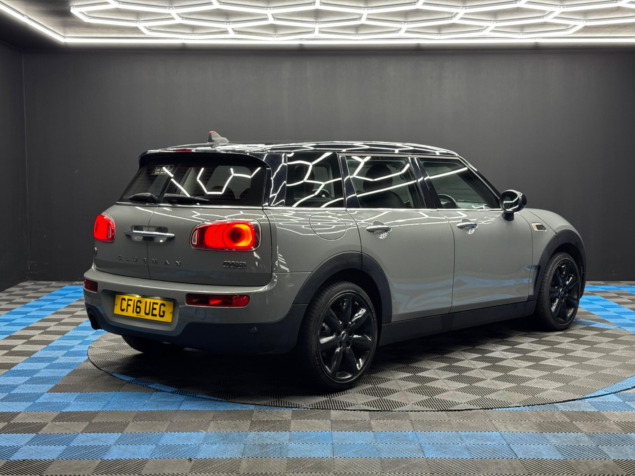 MINI Clubman 1.5 Cooper Euro 6 (s/s) 6dr 6dr Manual 2026
