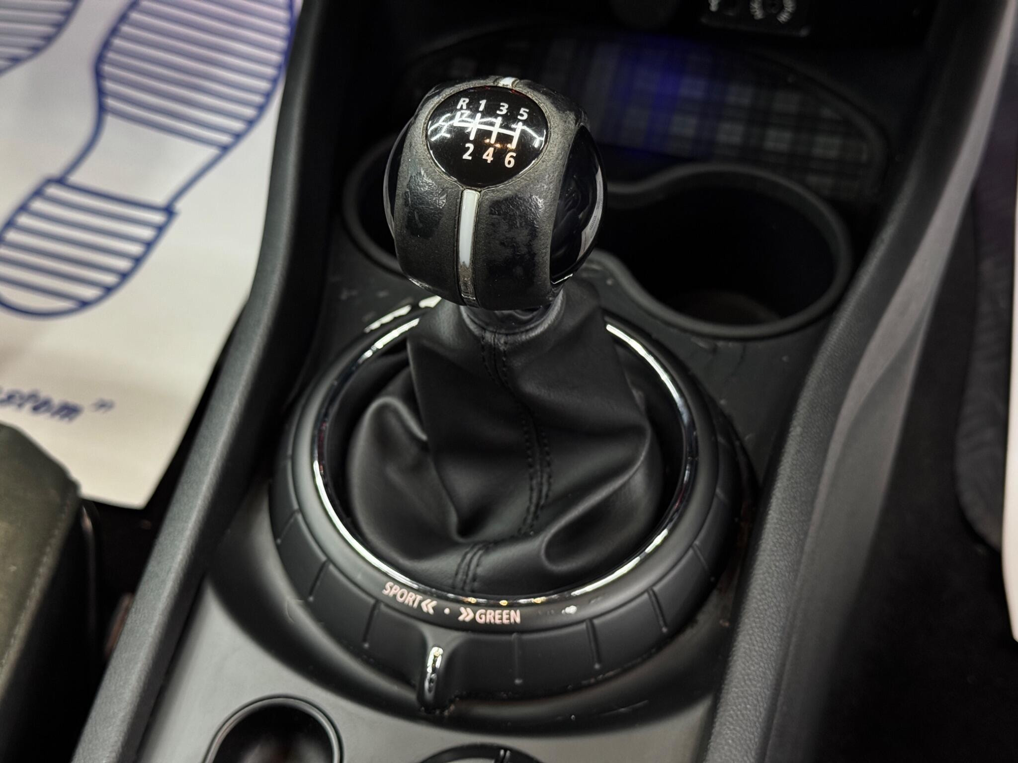 MINI Clubman 1.5 Cooper Euro 6 (s/s) 6dr 6dr Manual 2026