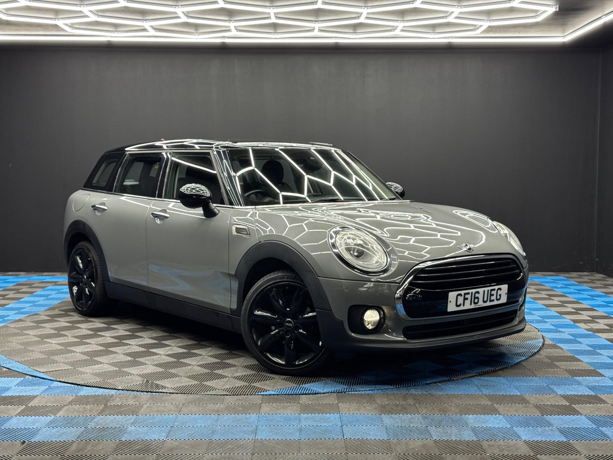 MINI Clubman 1.5 Cooper Euro 6 (s/s) 6dr 6dr Manual 2026