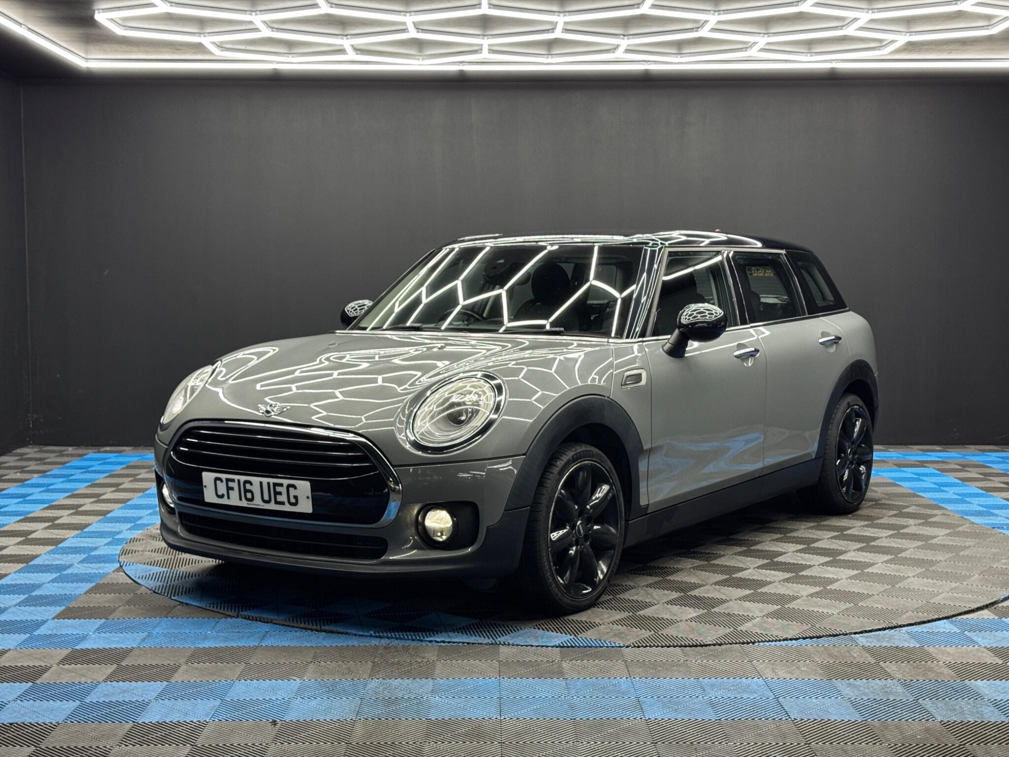 MINI Clubman 1.5 Cooper Euro 6 (s/s) 6dr 6dr Manual 2026