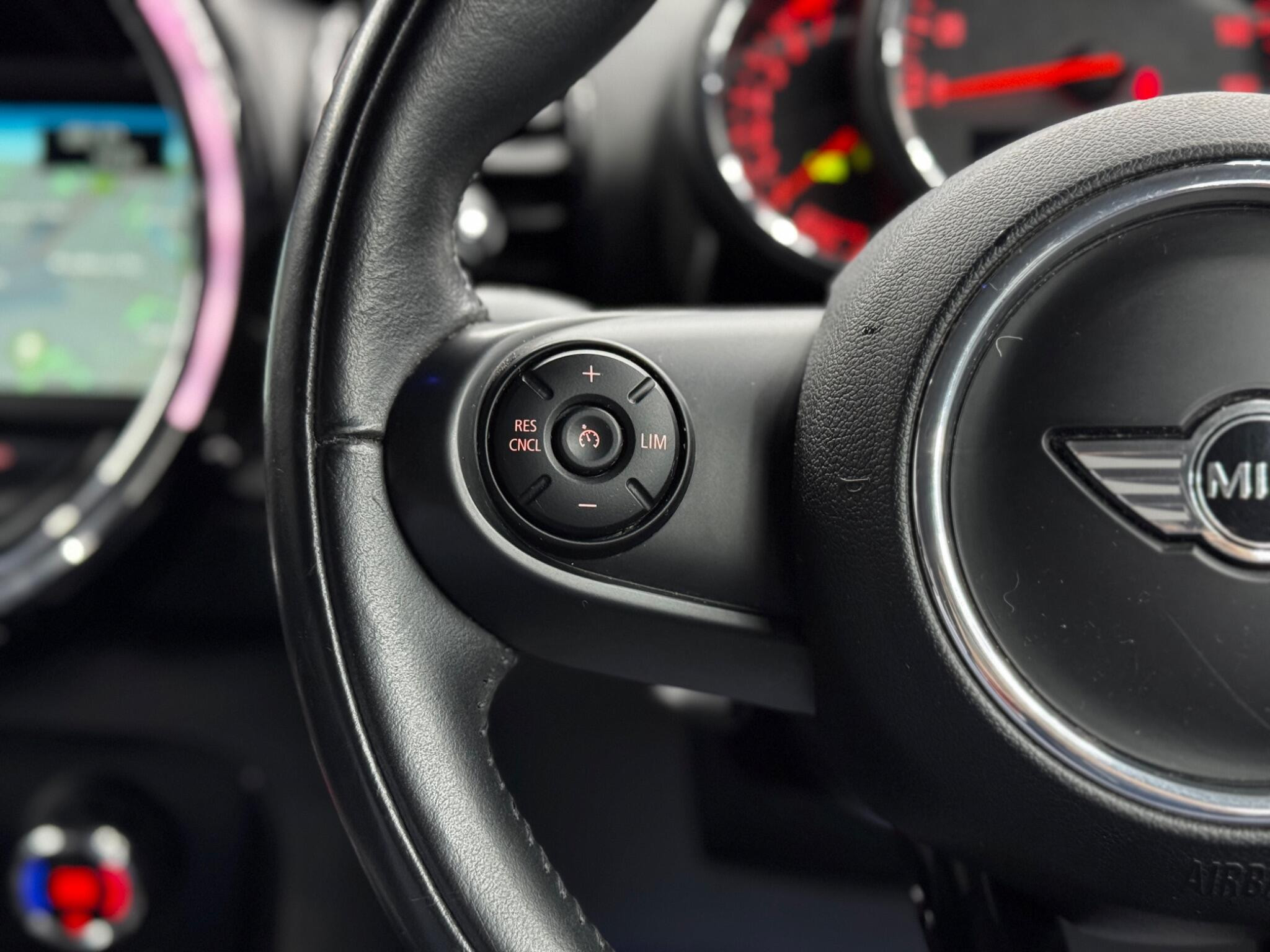 MINI Clubman 1.5 Cooper Euro 6 (s/s) 6dr 6dr Manual 2026