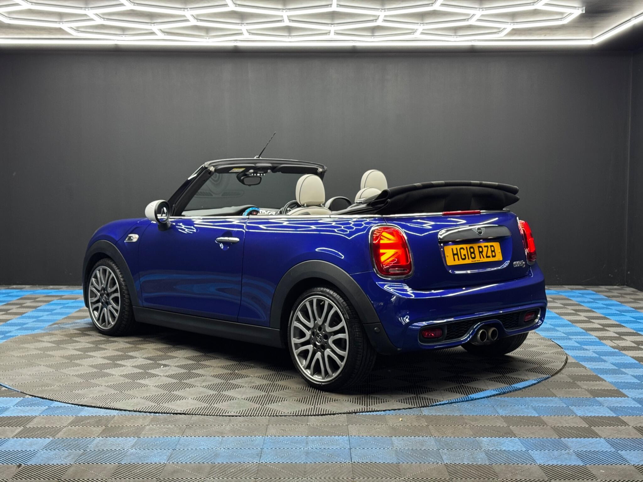 MINI Convertible 2.0 Cooper S 25th Anniversary Steptronic Euro 6 (s/s) 2dr 2dr Automatic 2026
