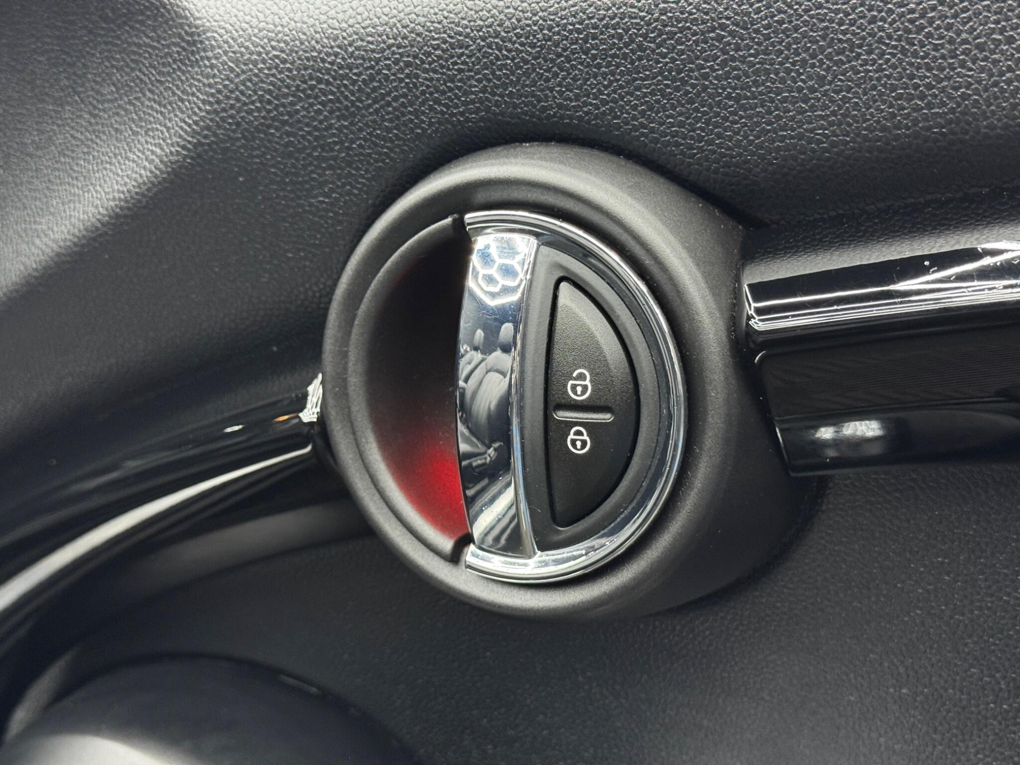 MINI Convertible 2.0 Cooper S Euro 6 (s/s) 2dr 2dr Manual 2026