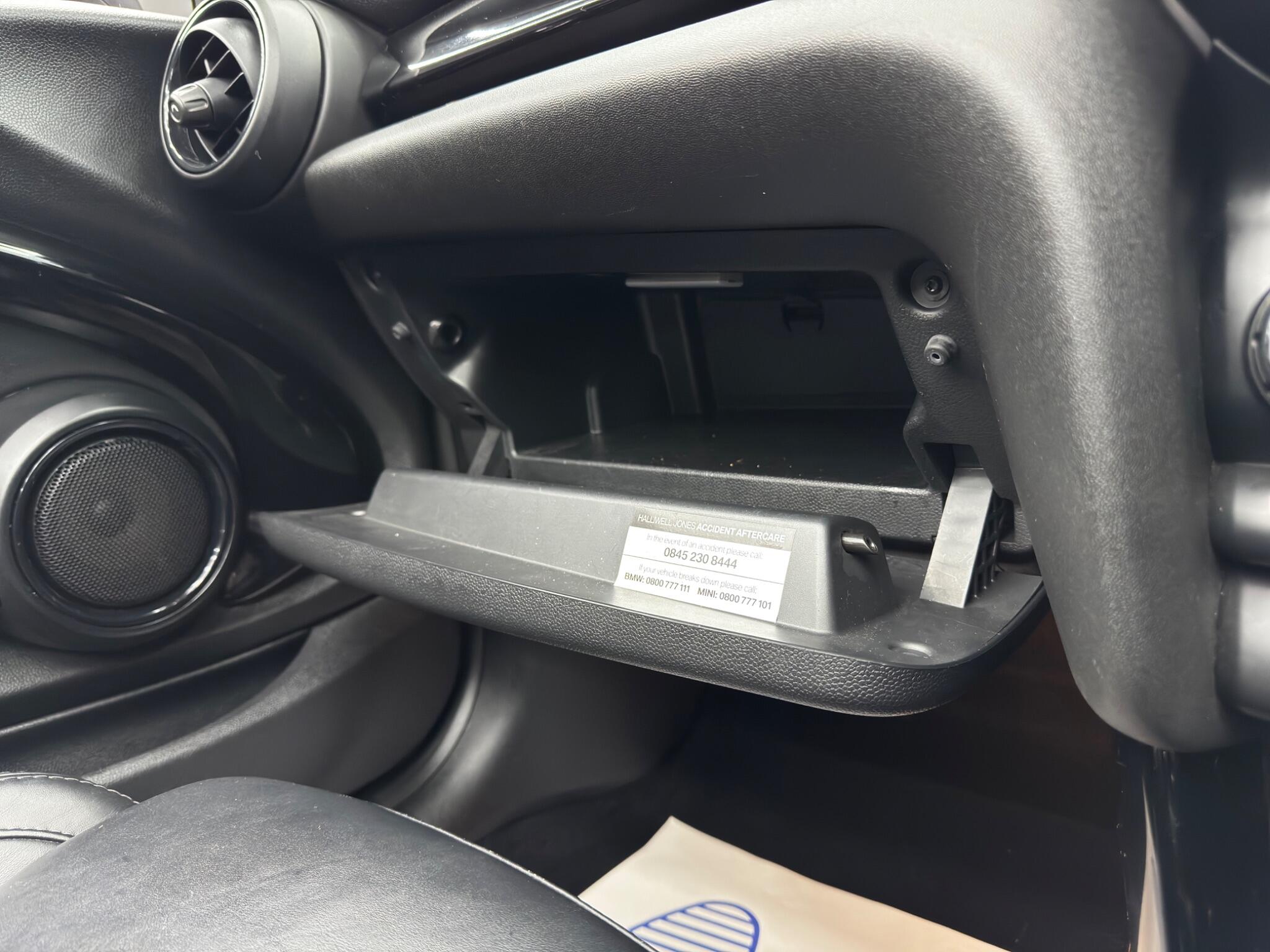 MINI Convertible 2.0 Cooper S Euro 6 (s/s) 2dr 2dr Manual 2026