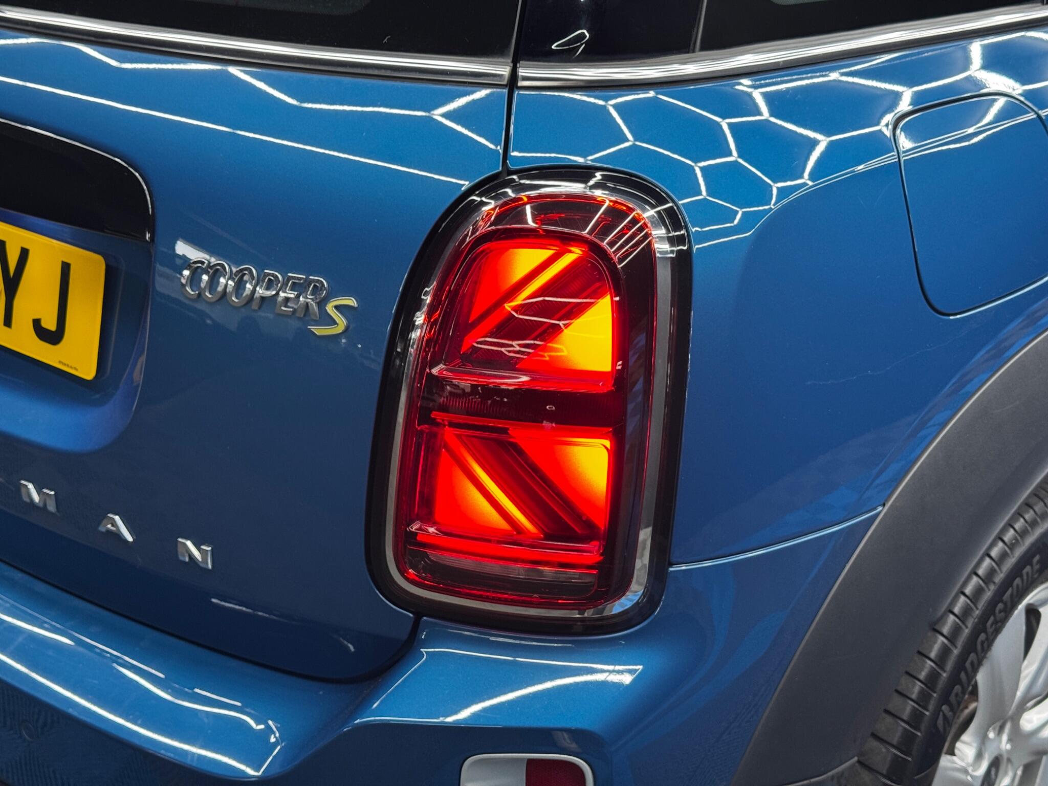 MINI Countryman 1.5 10kWh Cooper SE Classic Auto ALL4 Euro 6 (s/s) 5dr 5dr Automatic 2026