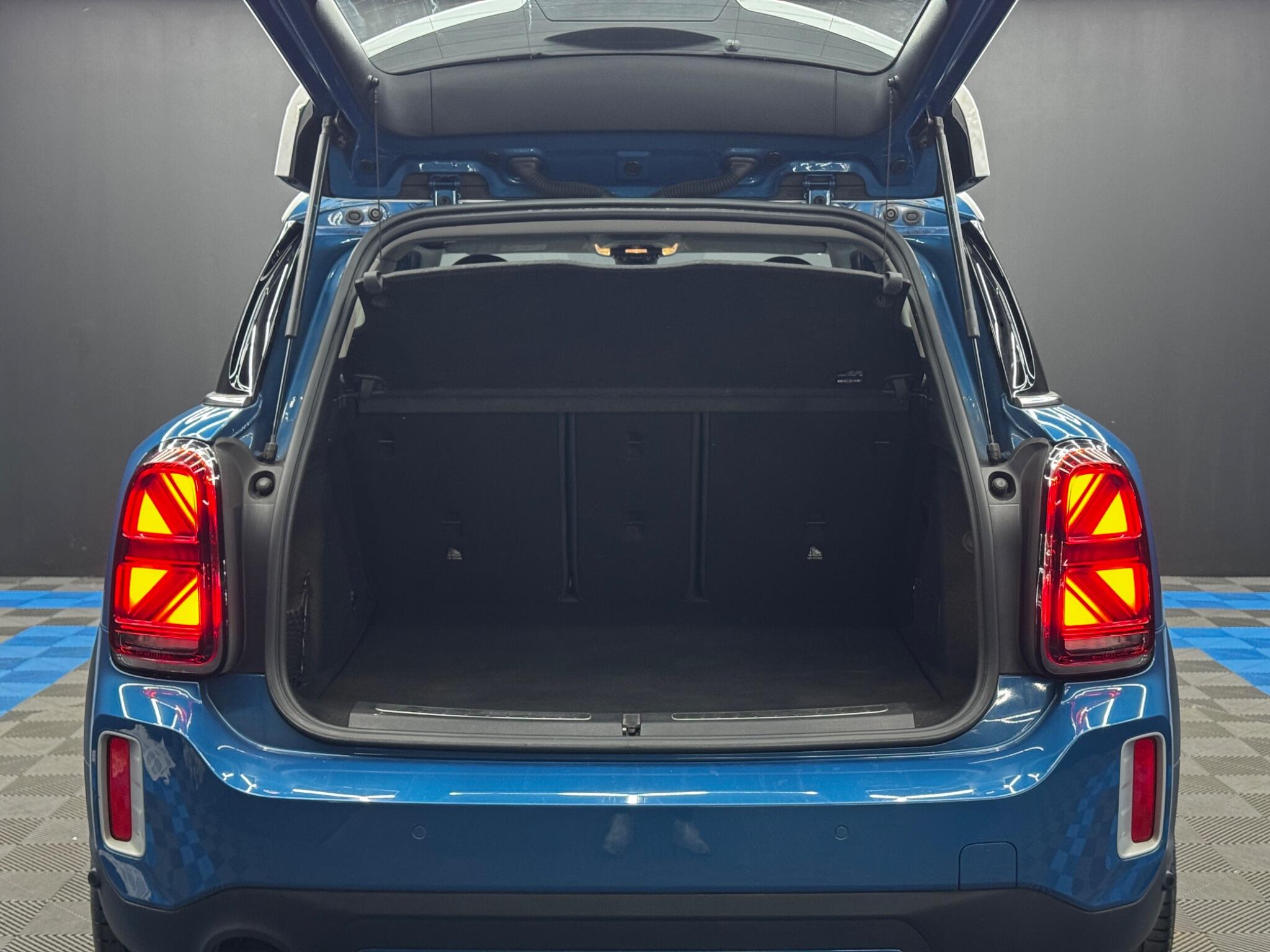 MINI Countryman 1.5 10kWh Cooper SE Classic Auto ALL4 Euro 6 (s/s) 5dr 5dr Automatic 2026