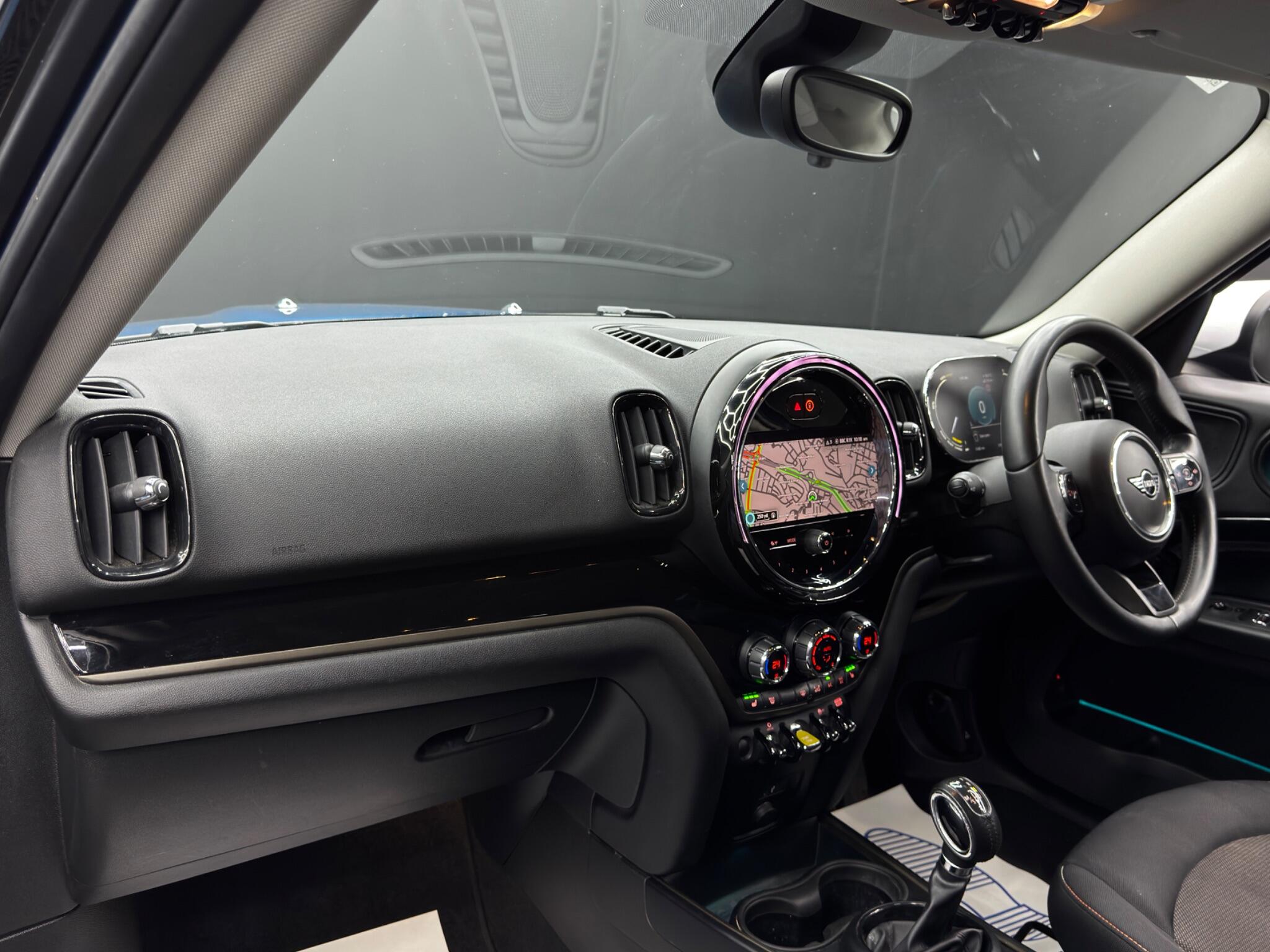 MINI Countryman 1.5 10kWh Cooper SE Classic Auto ALL4 Euro 6 (s/s) 5dr 5dr Automatic 2026