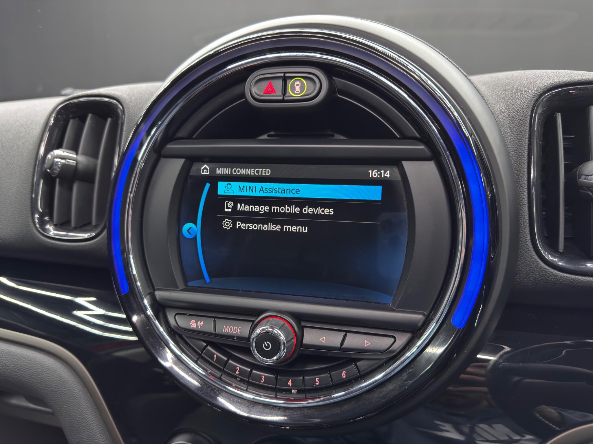 MINI Countryman 1.5 7.6kWh Cooper SE Auto ALL4 Euro 6 (s/s) 5dr 5dr Automatic 2025