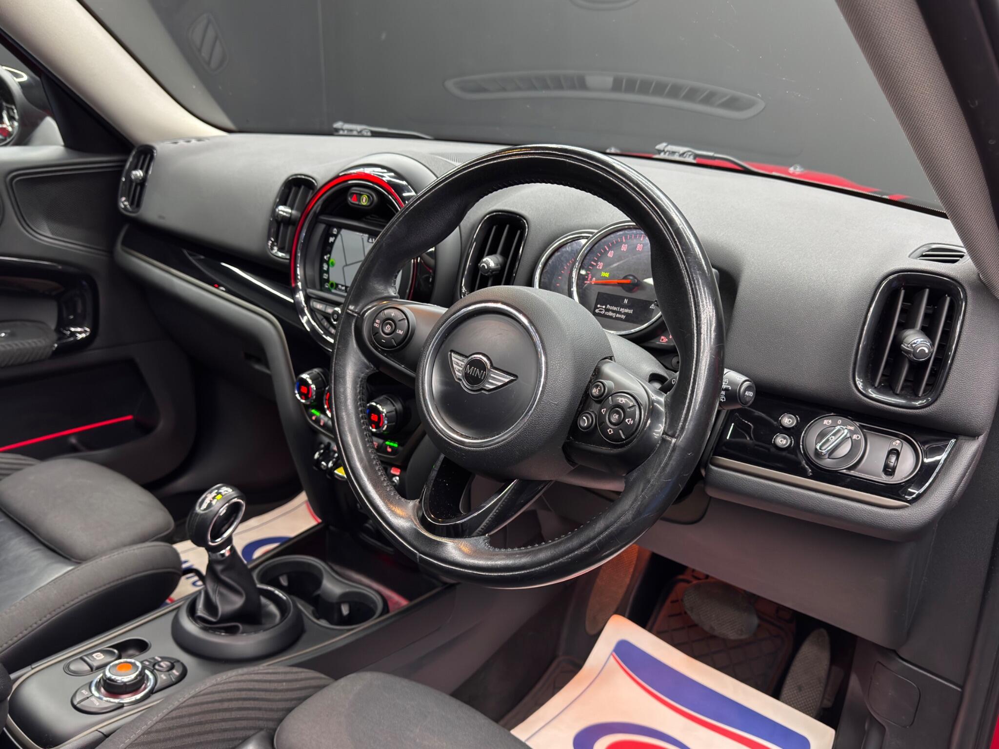 MINI Countryman 1.5 7.6kWh Cooper SE Auto ALL4 Euro 6 (s/s) 5dr 5dr Automatic 2025