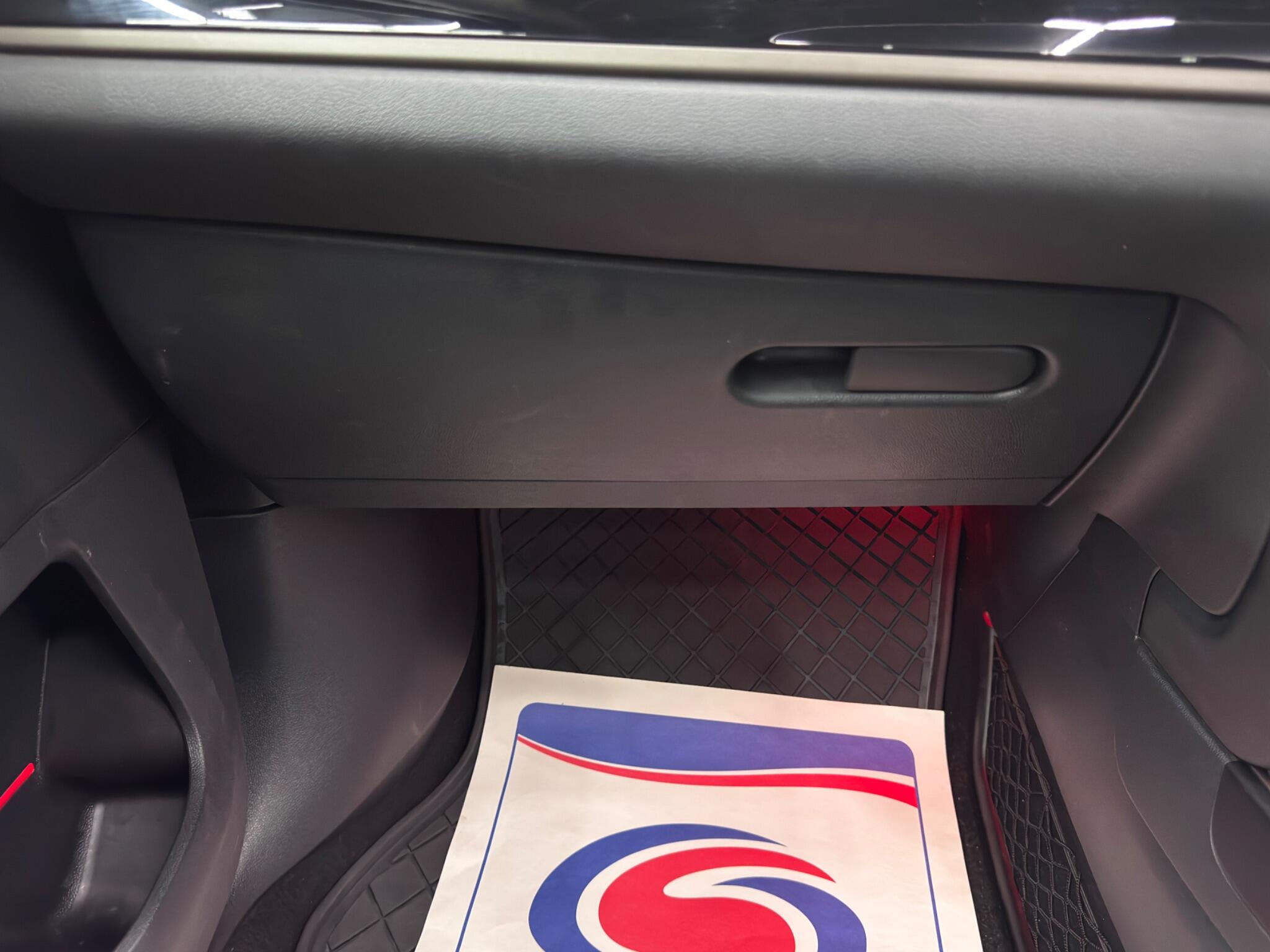 MINI Countryman 1.5 7.6kWh Cooper SE Auto ALL4 Euro 6 (s/s) 5dr 5dr Automatic 2025