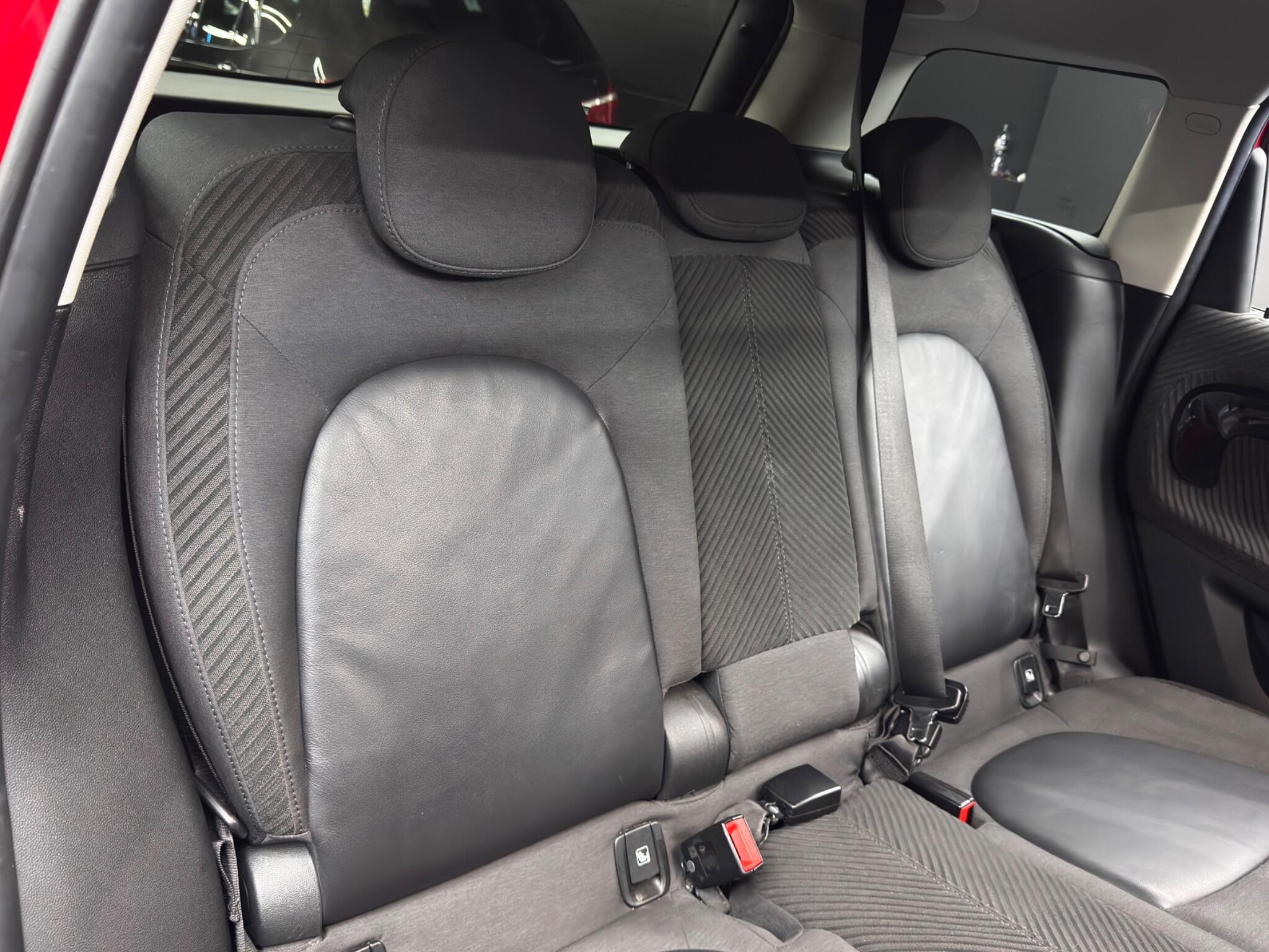 MINI Countryman 1.5 7.6kWh Cooper SE Auto ALL4 Euro 6 (s/s) 5dr 5dr Automatic 2025