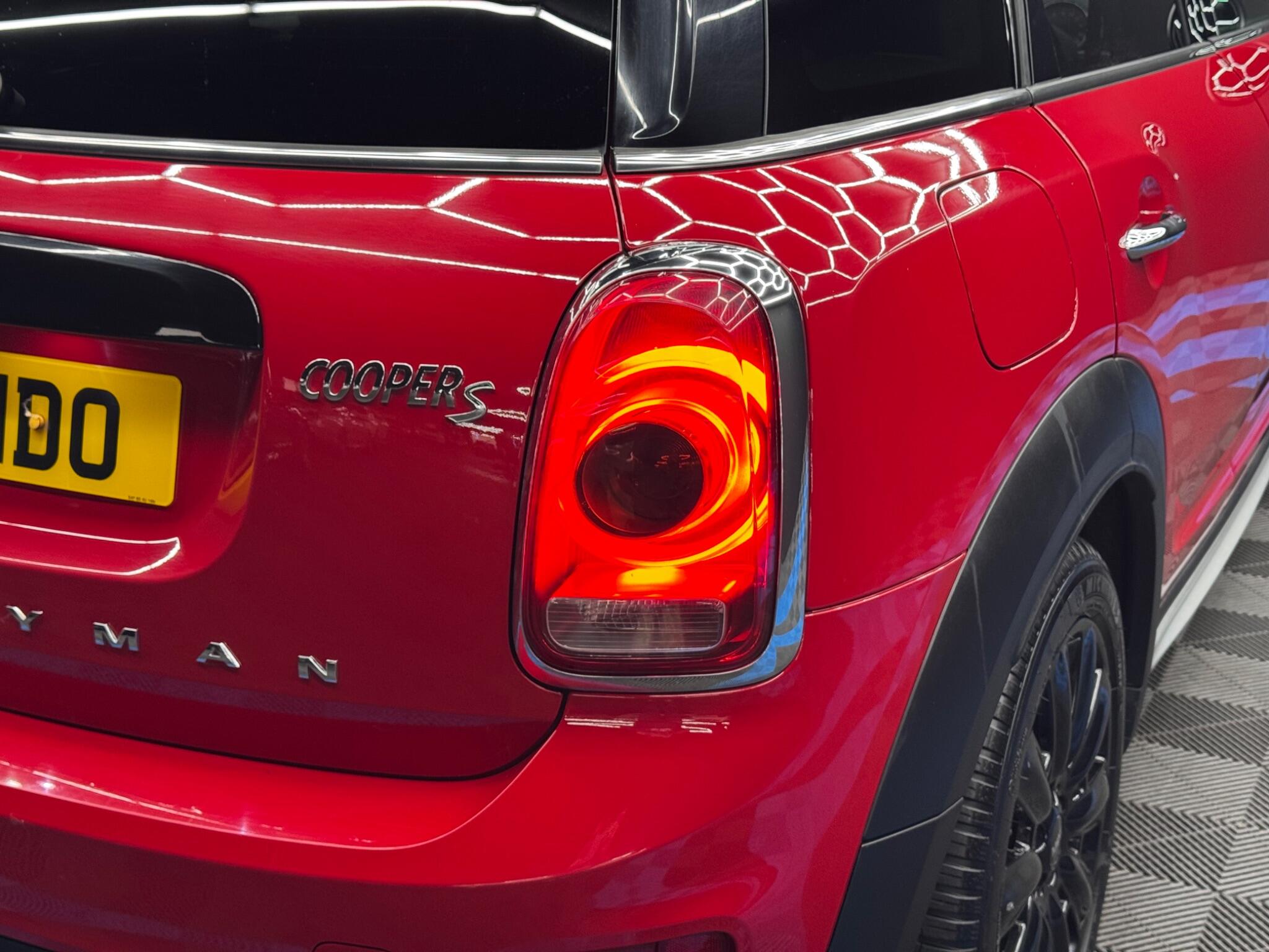 MINI Countryman 1.5 7.6kWh Cooper SE Auto ALL4 Euro 6 (s/s) 5dr 5dr Automatic 2025