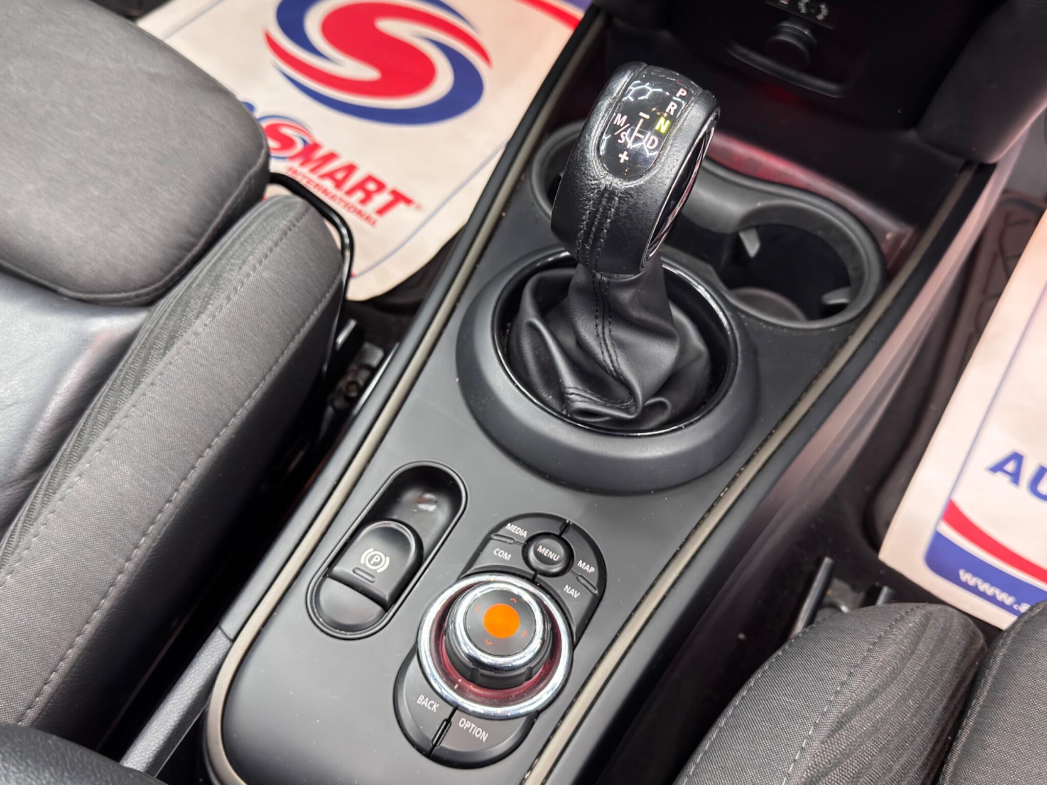 MINI Countryman 1.5 7.6kWh Cooper SE Auto ALL4 Euro 6 (s/s) 5dr 5dr Automatic 2025